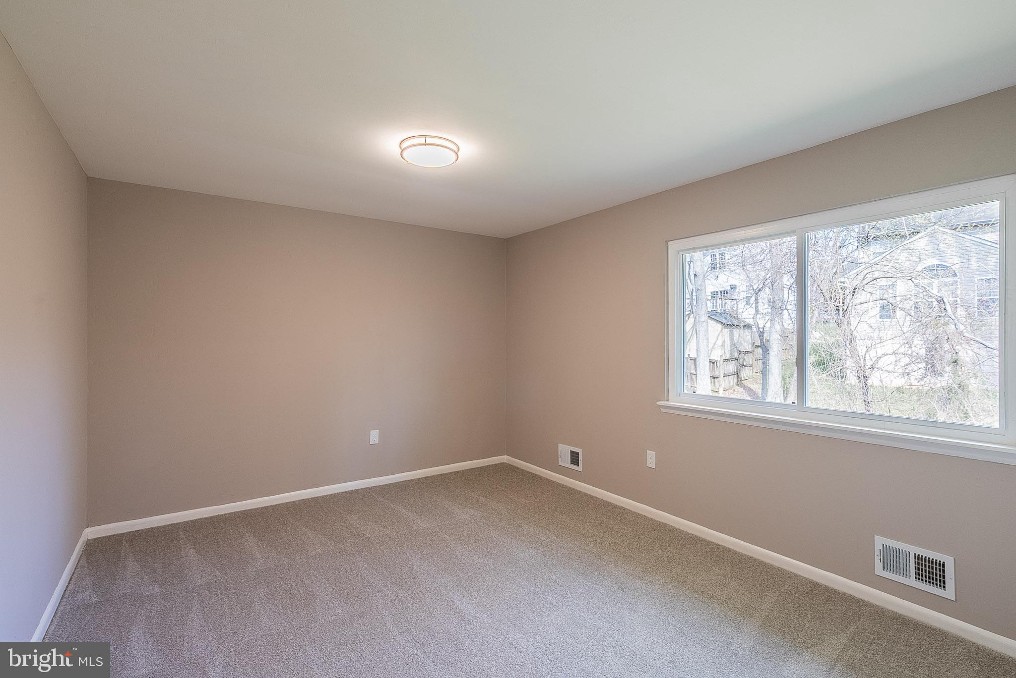FRANKLIN SQUARE - Residential