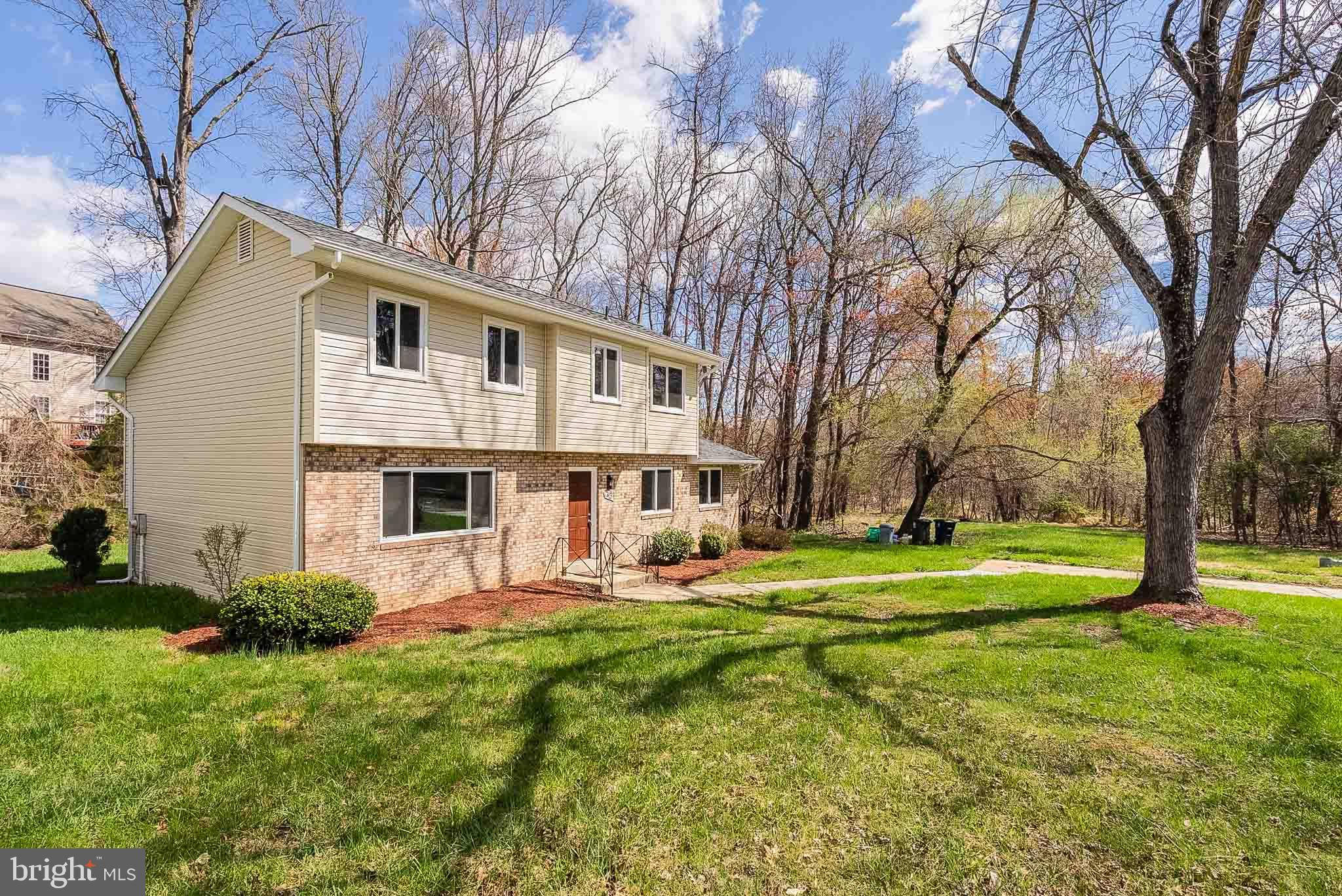 FRANKLIN SQUARE - Residential