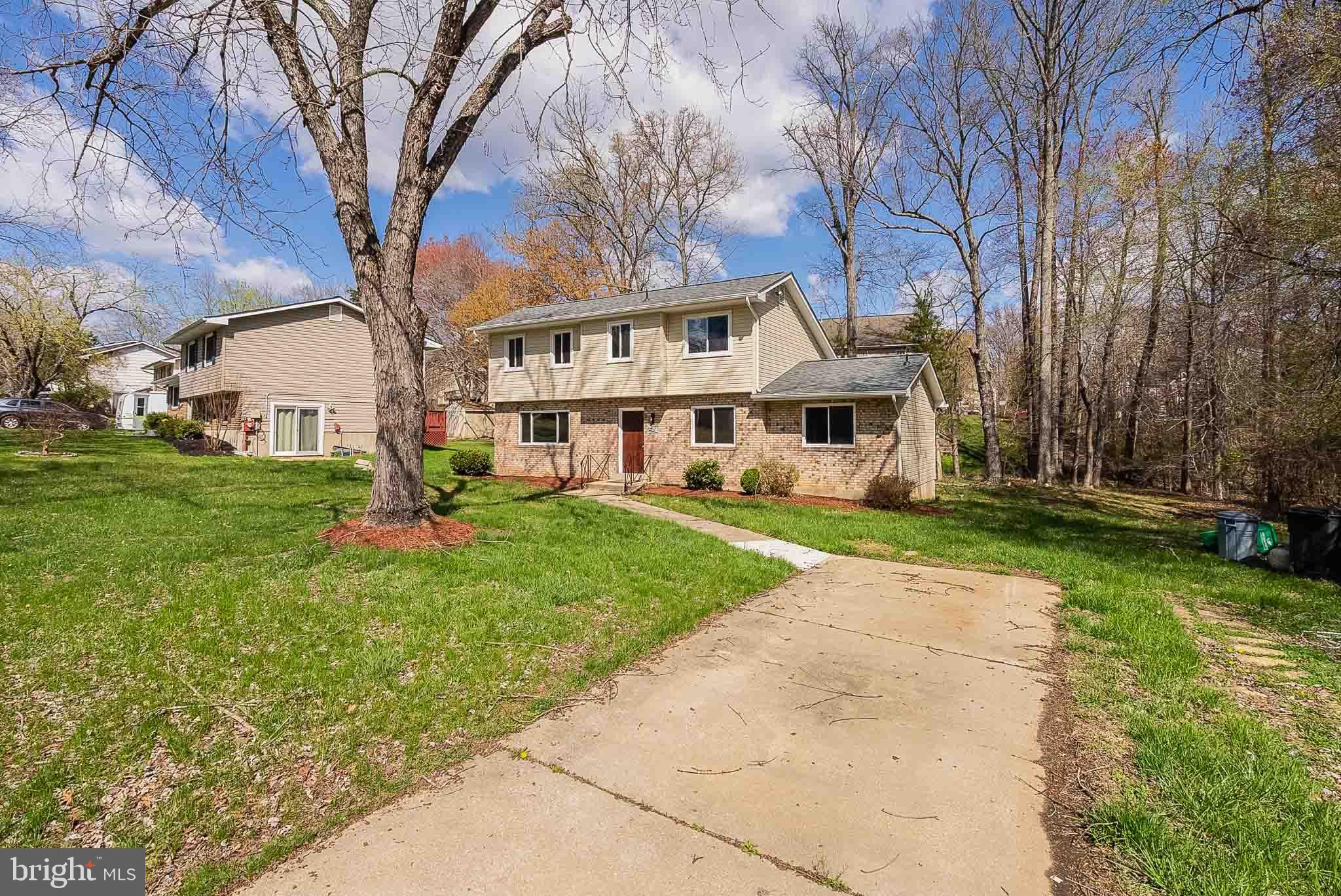 FRANKLIN SQUARE - Residential