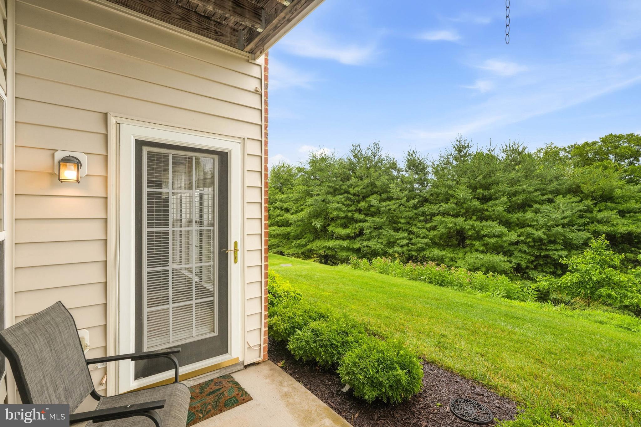 HEARTHSTONE AT VILLAGE CREST CONDOMINIUMS - Residential