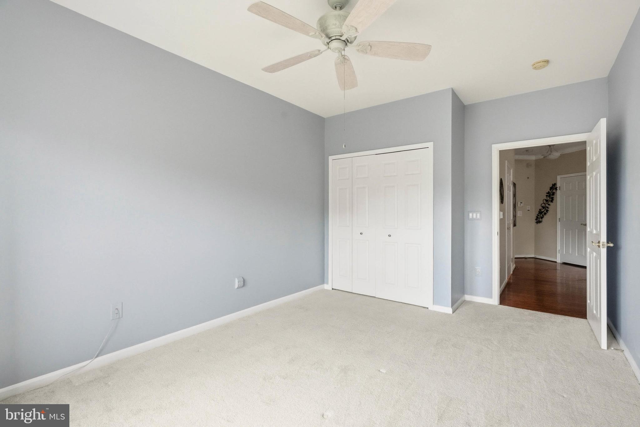 HEARTHSTONE AT VILLAGE CREST CONDOMINIUMS - Residential