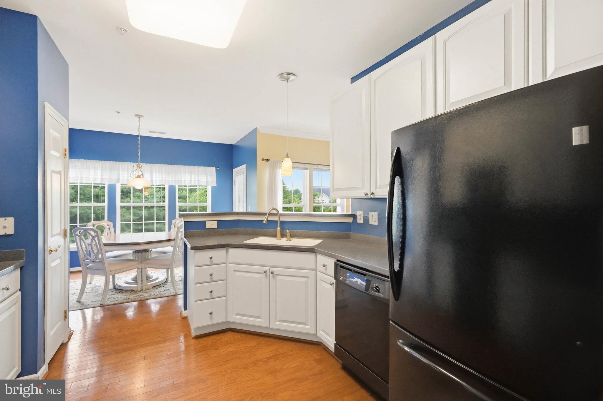 HEARTHSTONE AT VILLAGE CREST CONDOMINIUMS - Residential