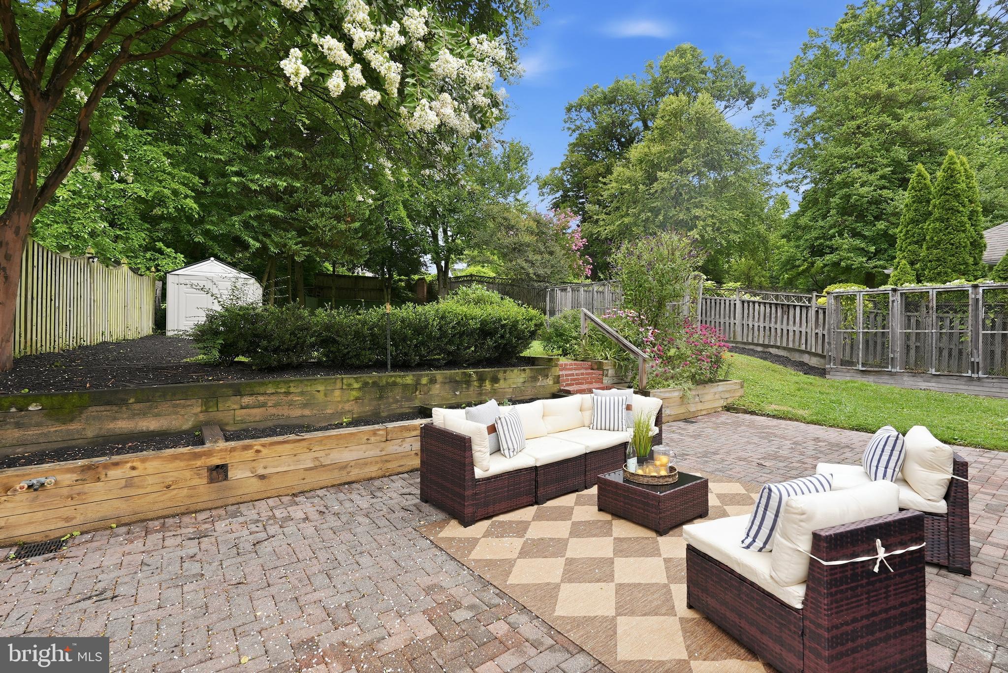 SOUTH FOUR CORNERS - Residential