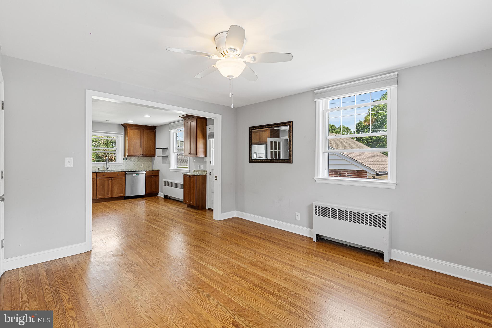 WOODMERE - Residential