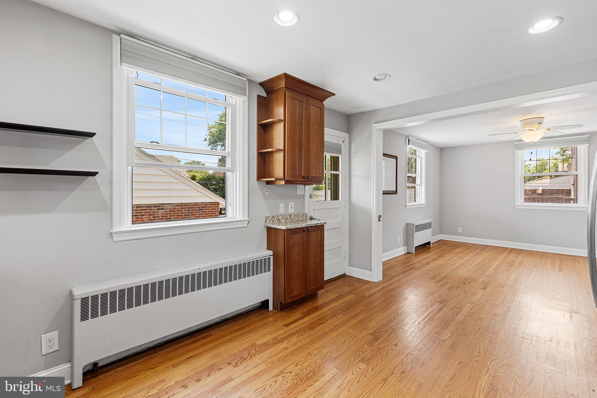 WOODMERE - Residential