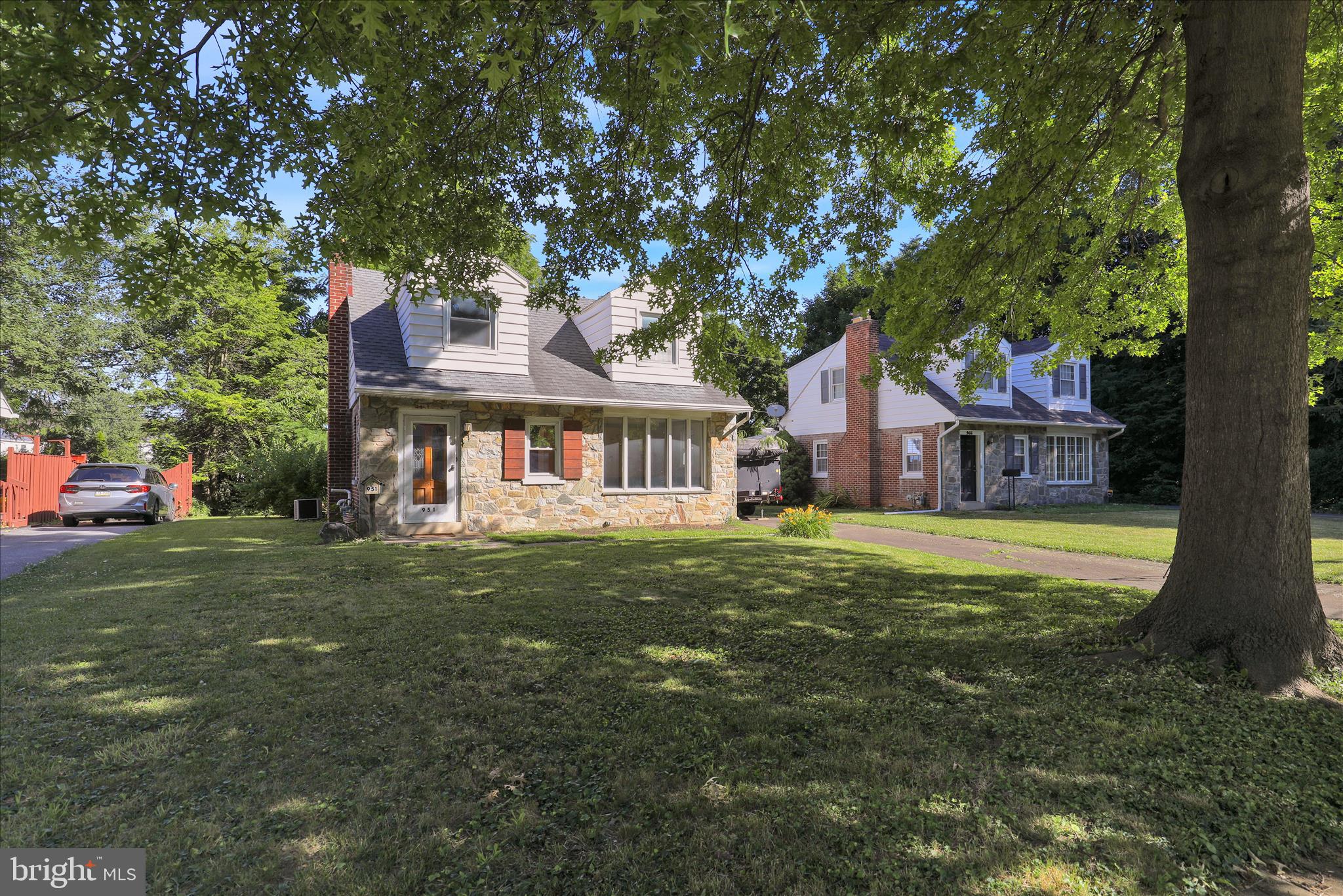 GRANDVIEW HEIGHTS - Residential