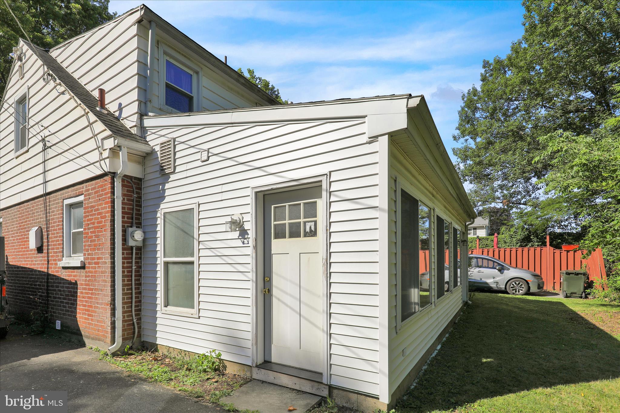 GRANDVIEW HEIGHTS - Residential
