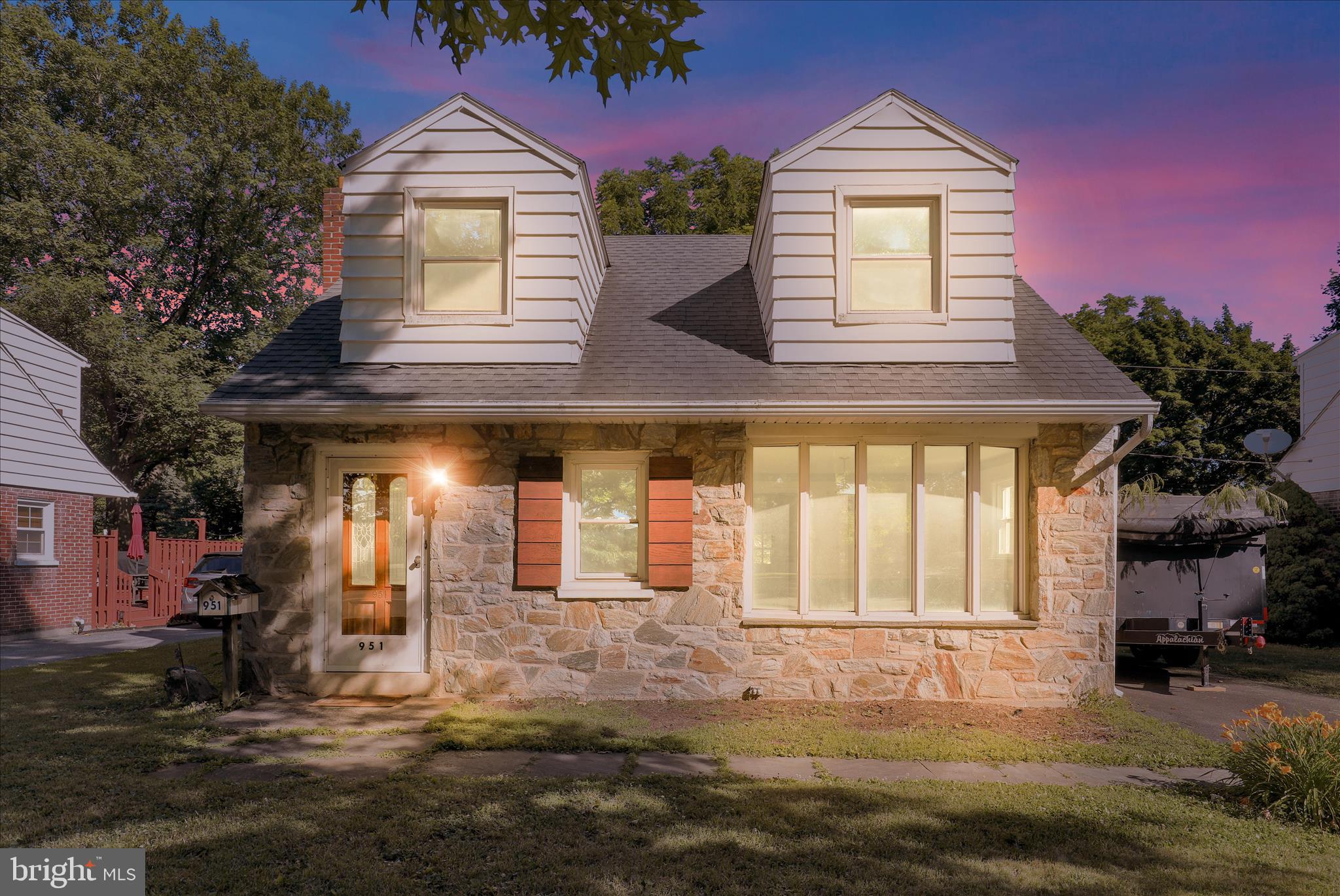 GRANDVIEW HEIGHTS - Residential