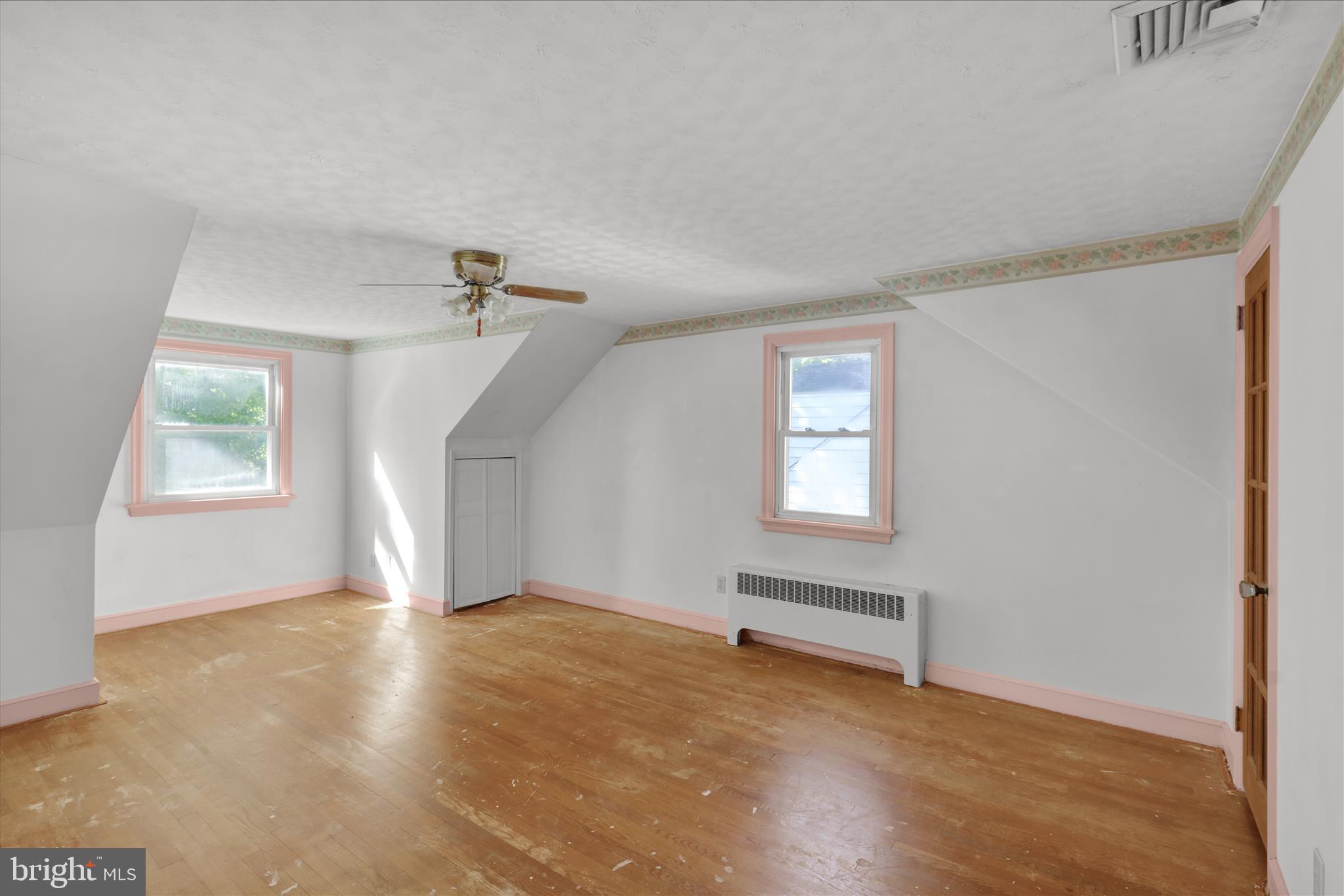 GRANDVIEW HEIGHTS - Residential