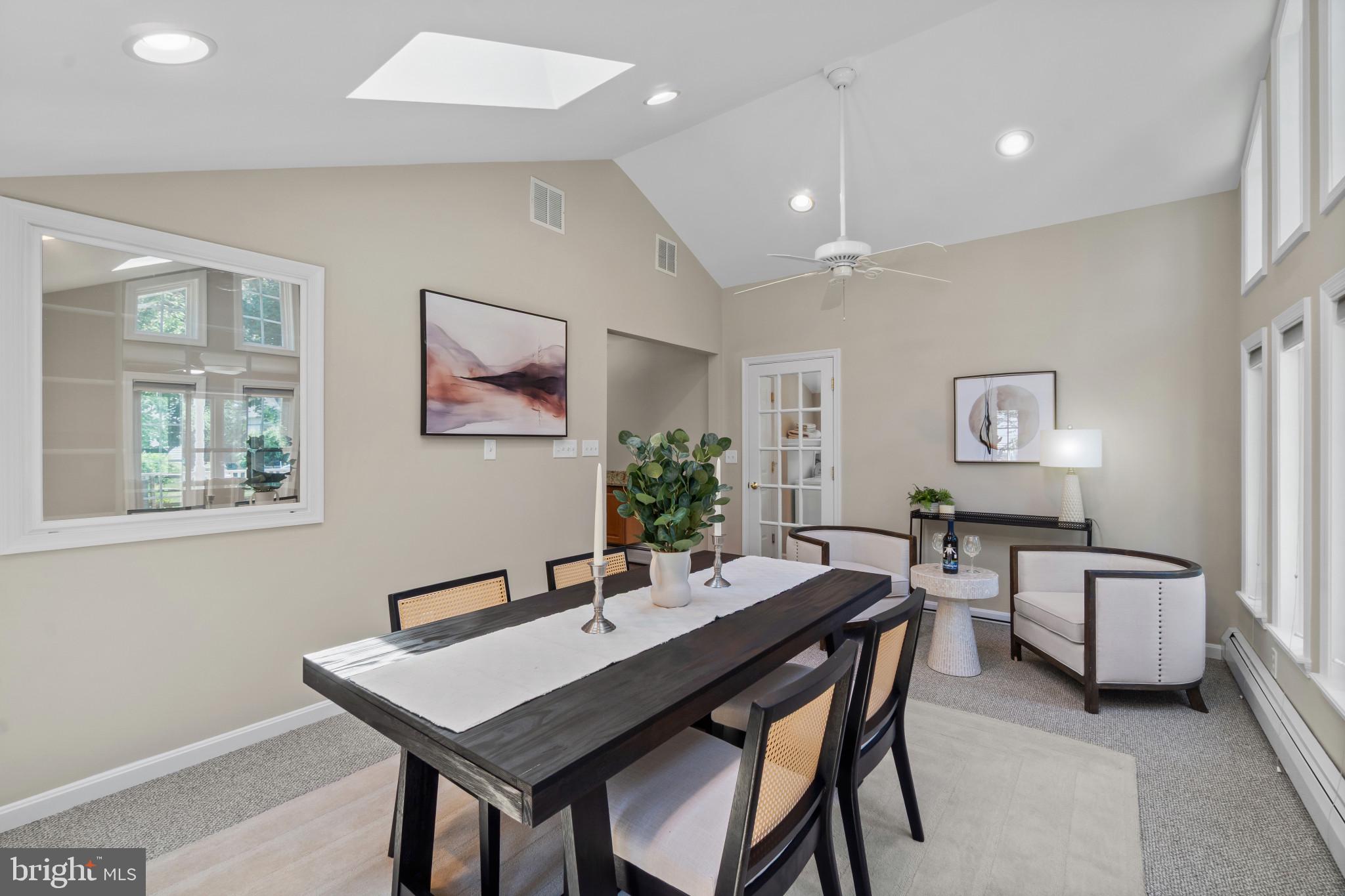 SYLVAN VIEW ON MAGOTHY - Residential