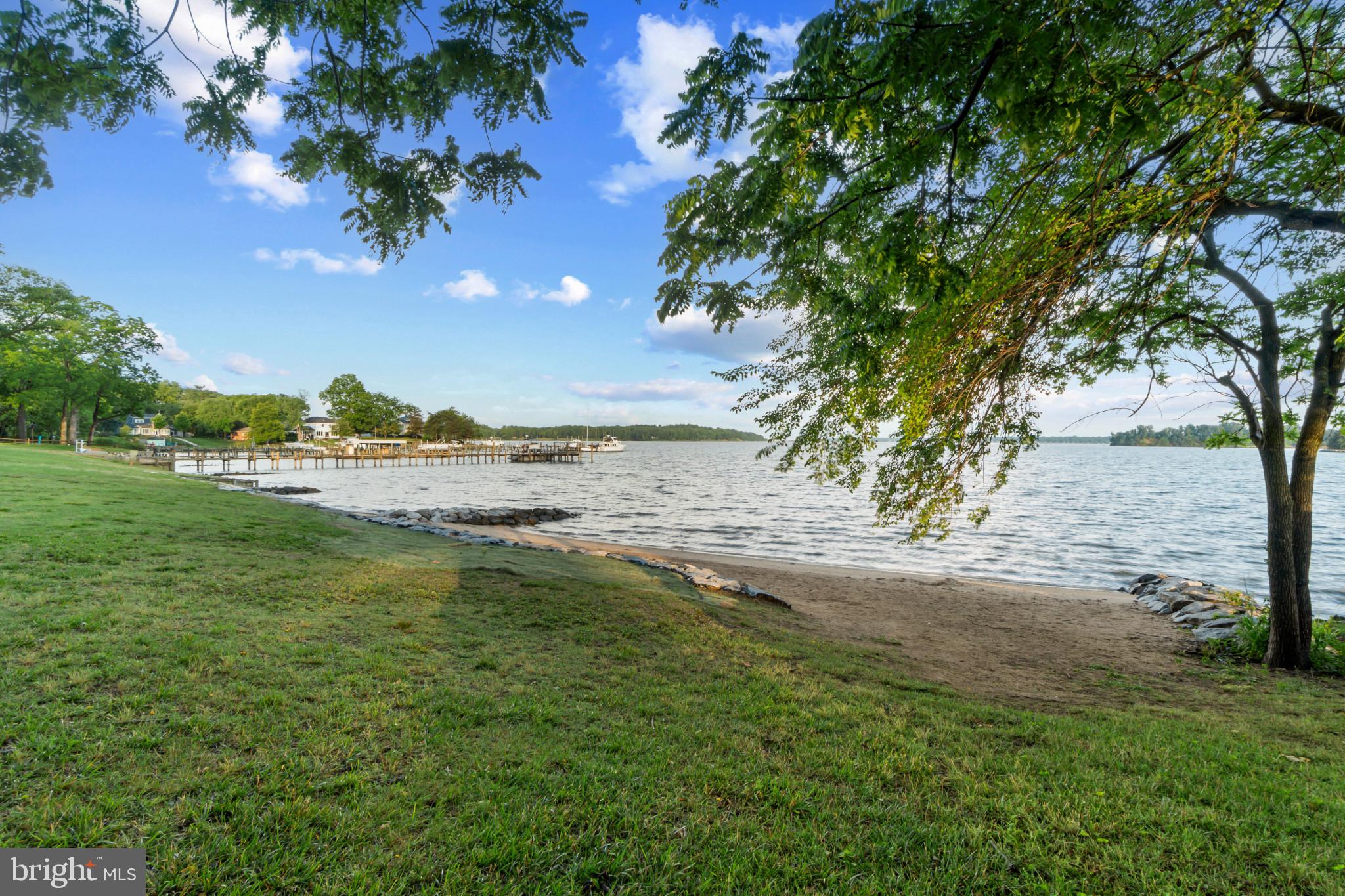 SYLVAN VIEW ON MAGOTHY - Residential