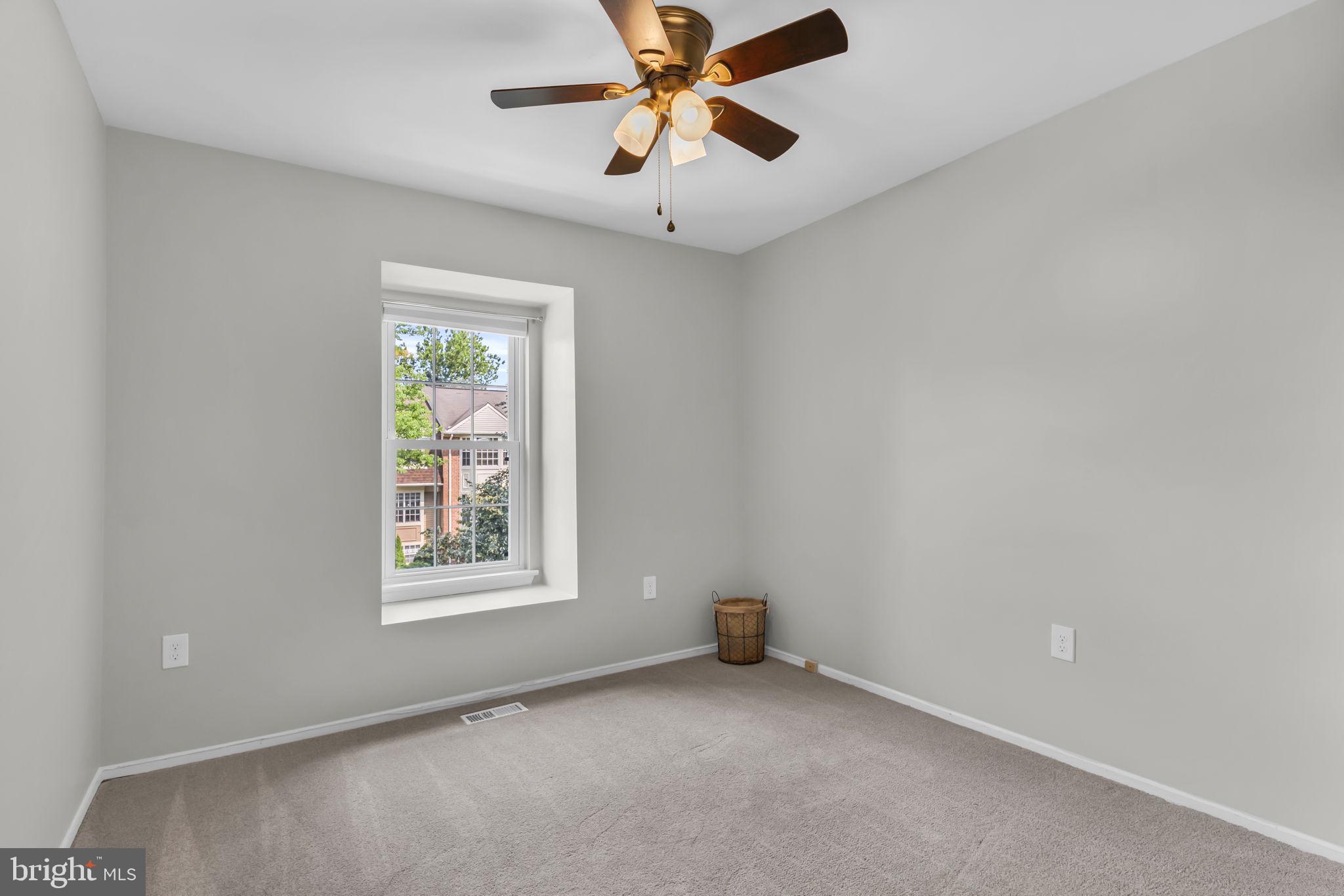 LAFAYETTE VILLAGE - Residential