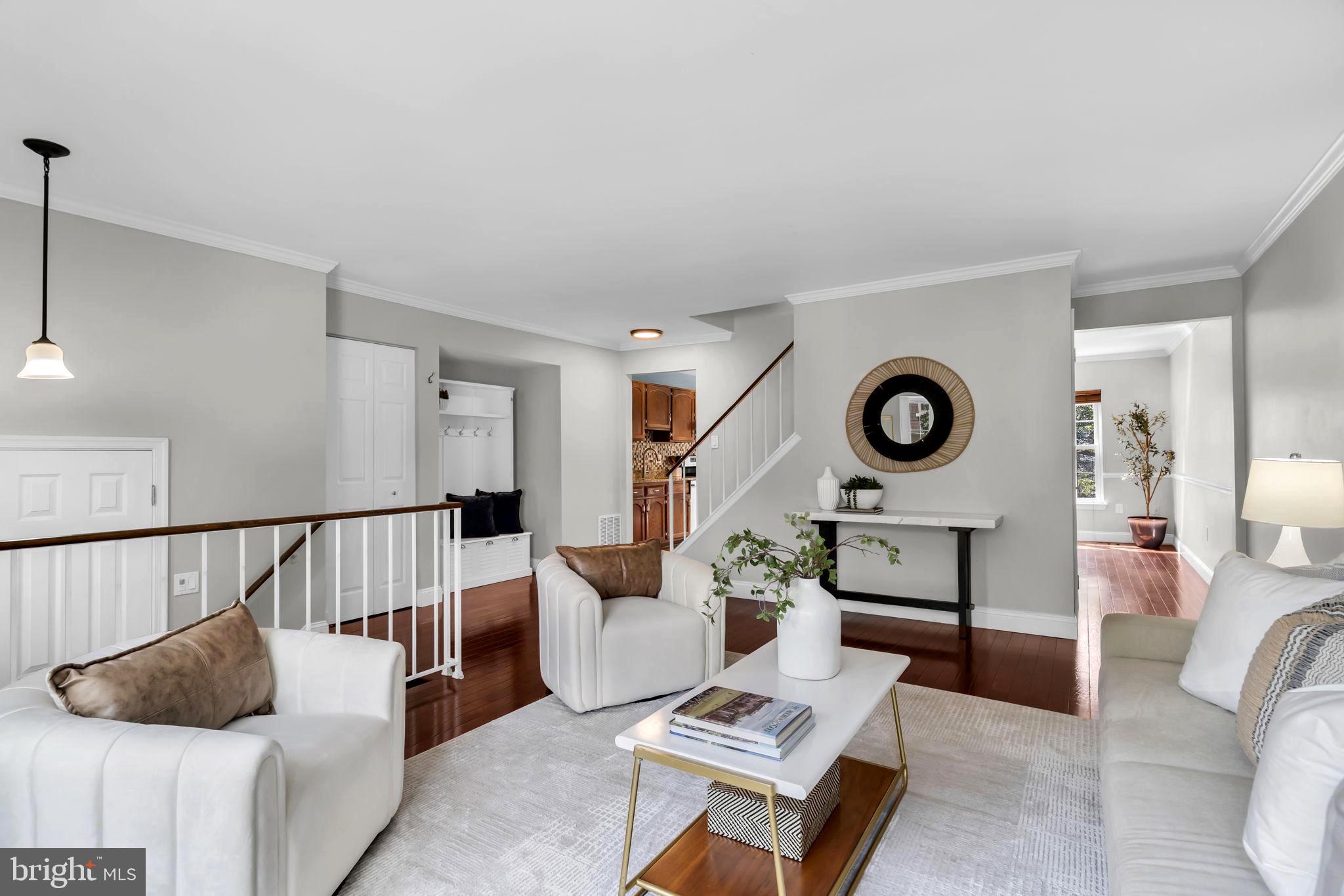 LAFAYETTE VILLAGE - Residential