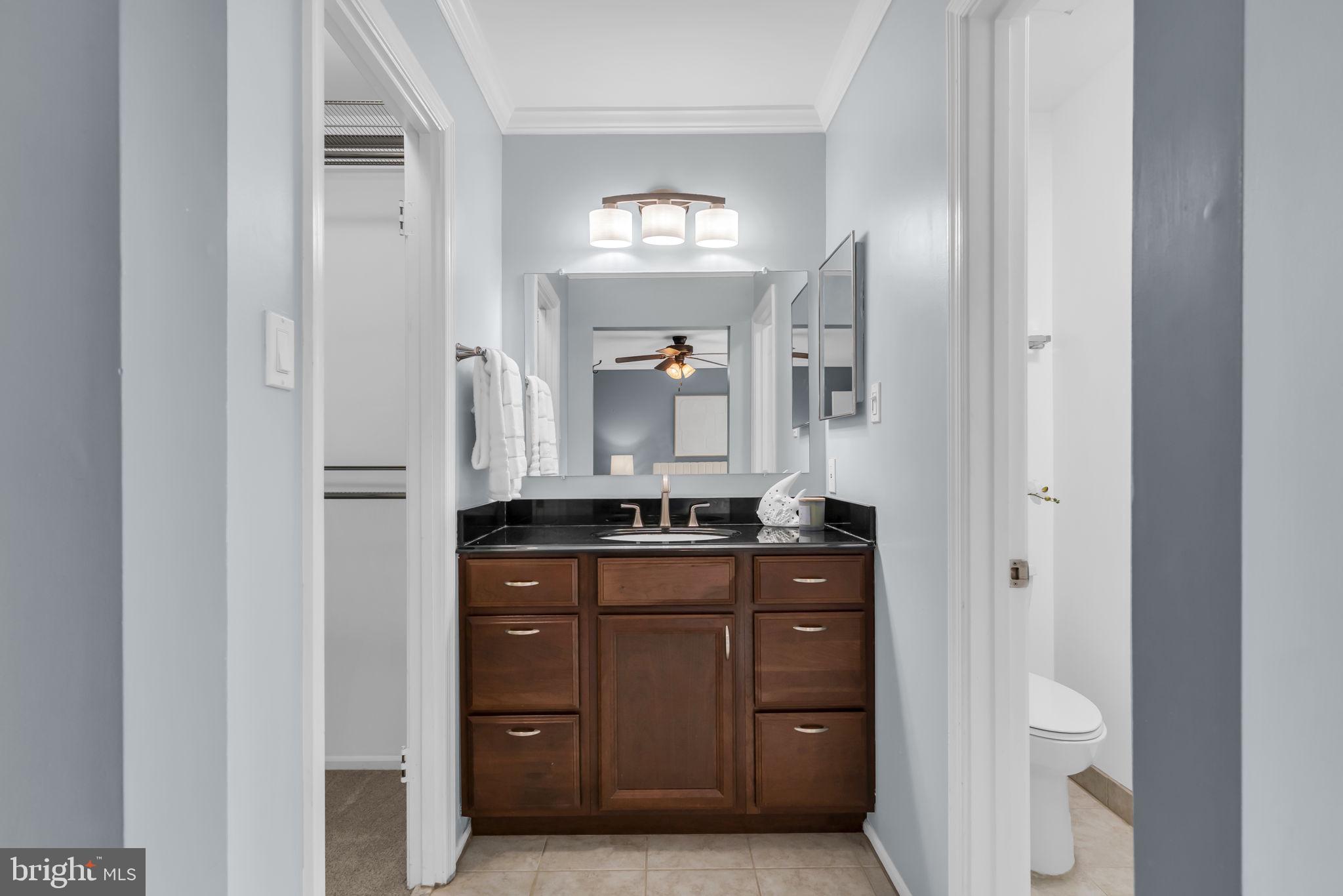 LAFAYETTE VILLAGE - Residential