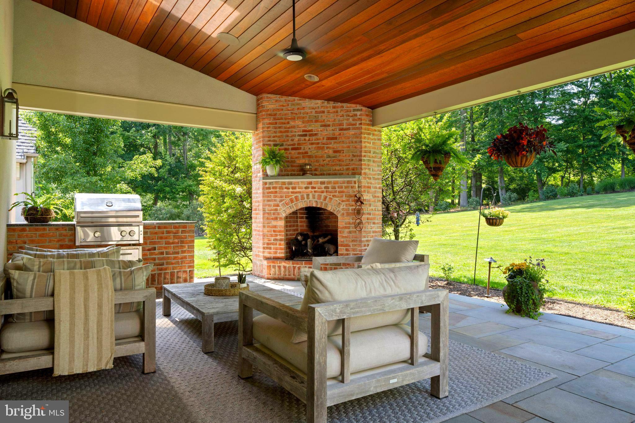 SYCAMORE EDGE - Residential