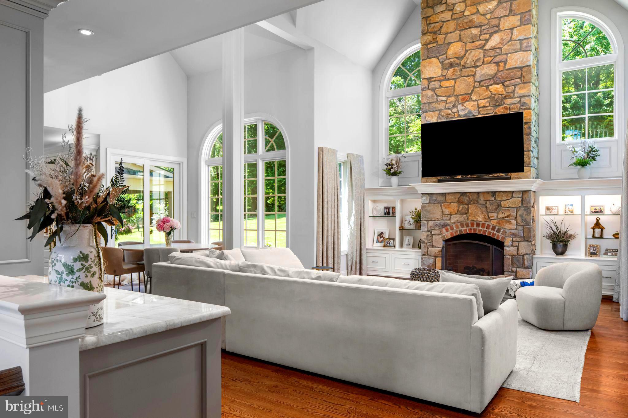 SYCAMORE EDGE - Residential