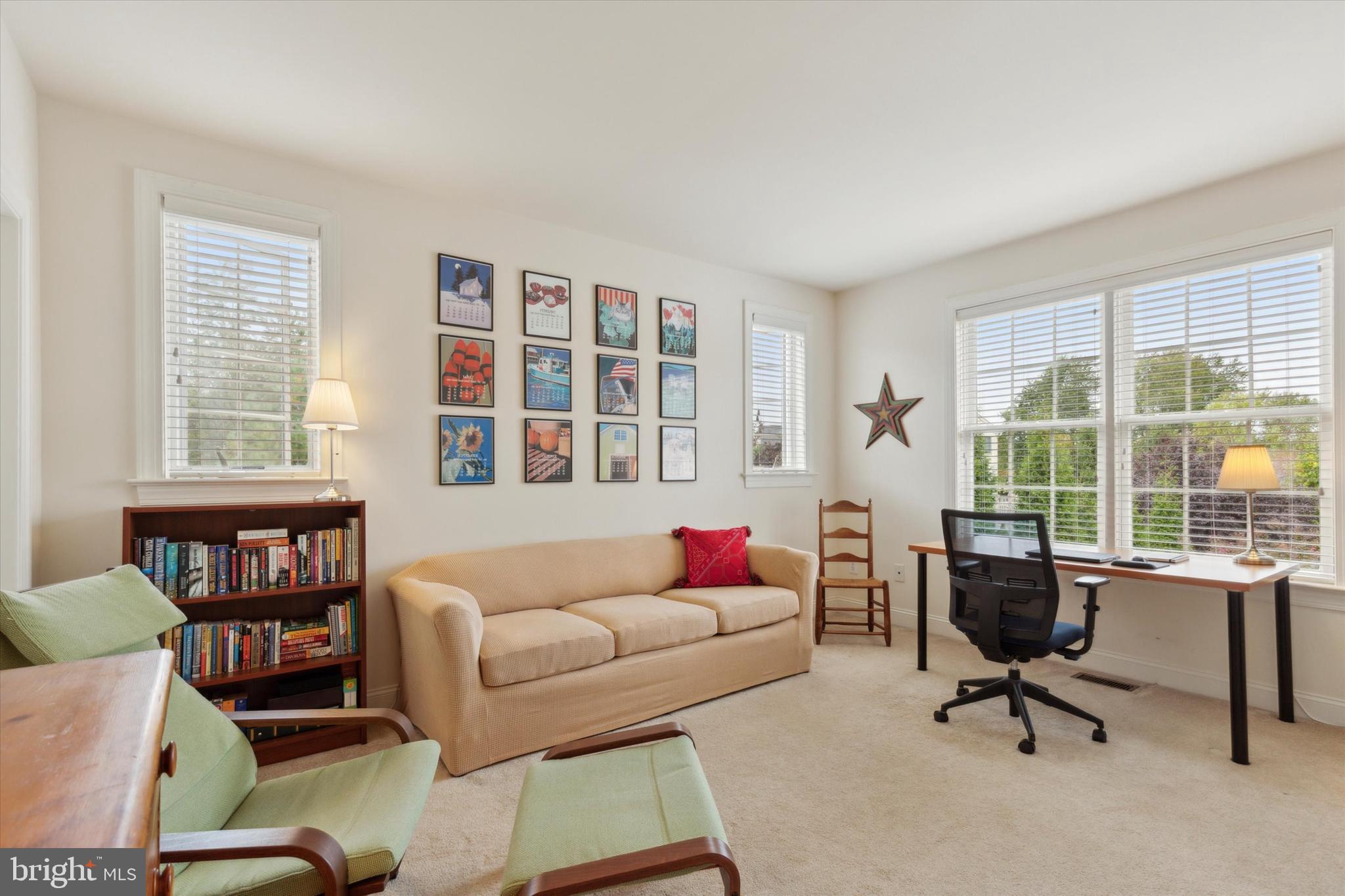 VALLEY PARK - Residential