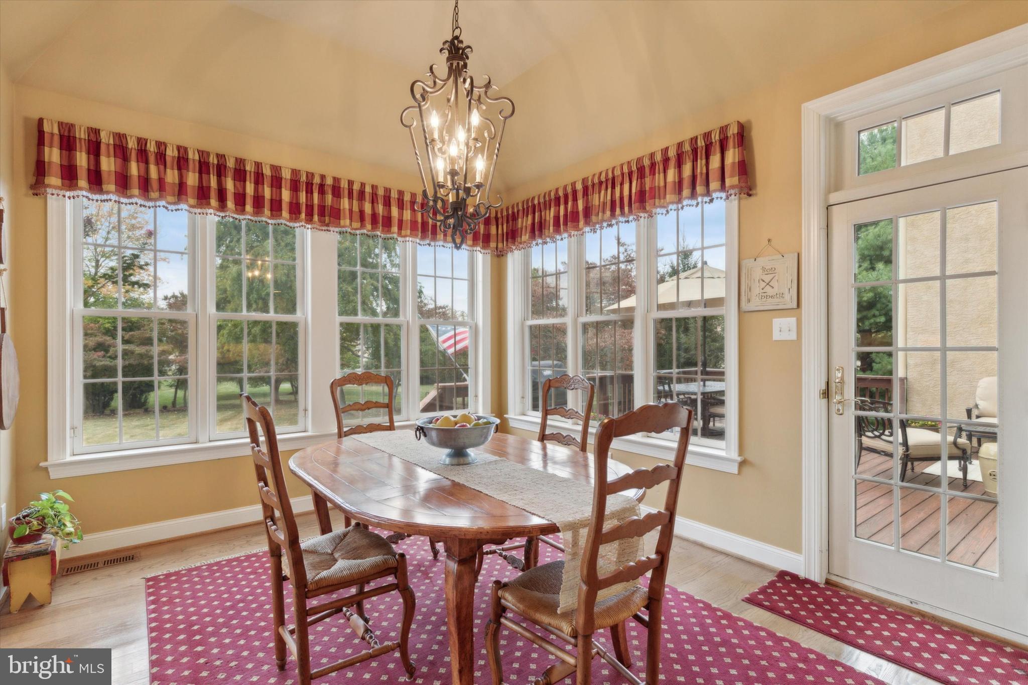 VALLEY PARK - Residential
