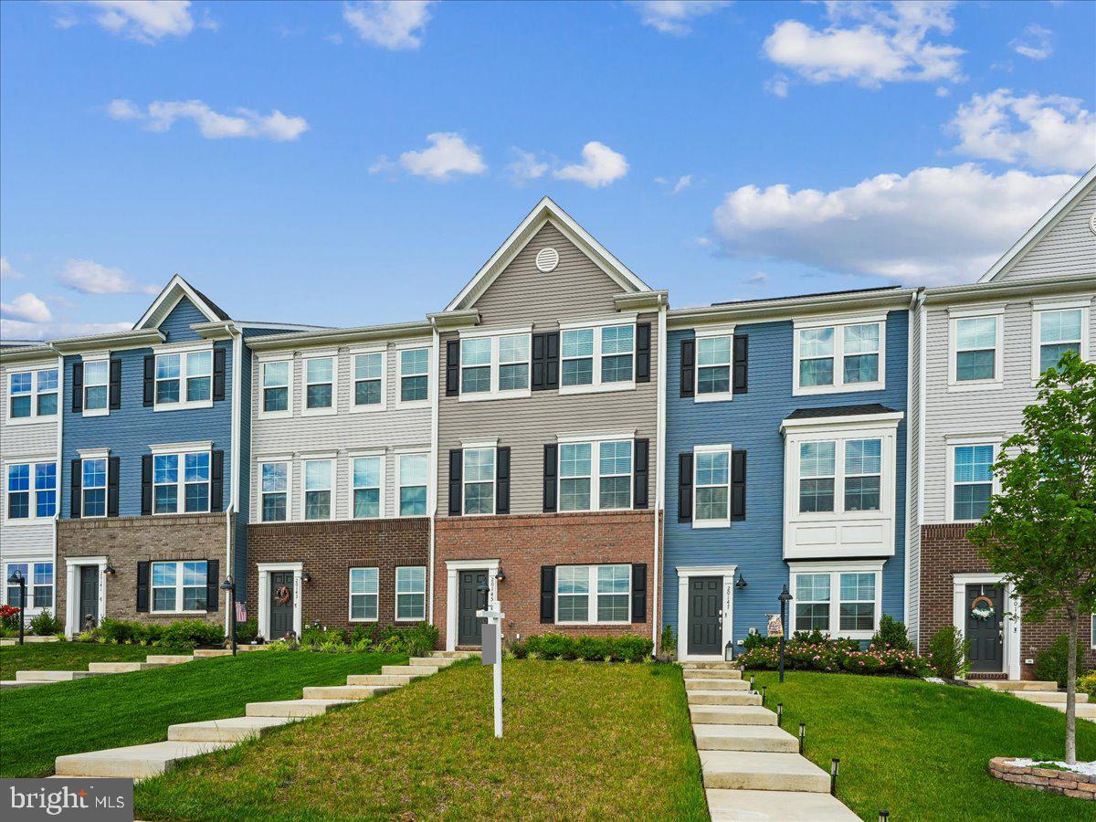 CLEVENGER CORNER VILLAGE - Residential