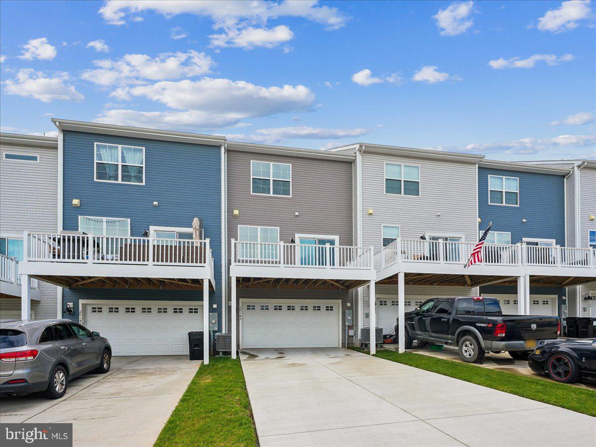 CLEVENGER CORNER VILLAGE - Residential