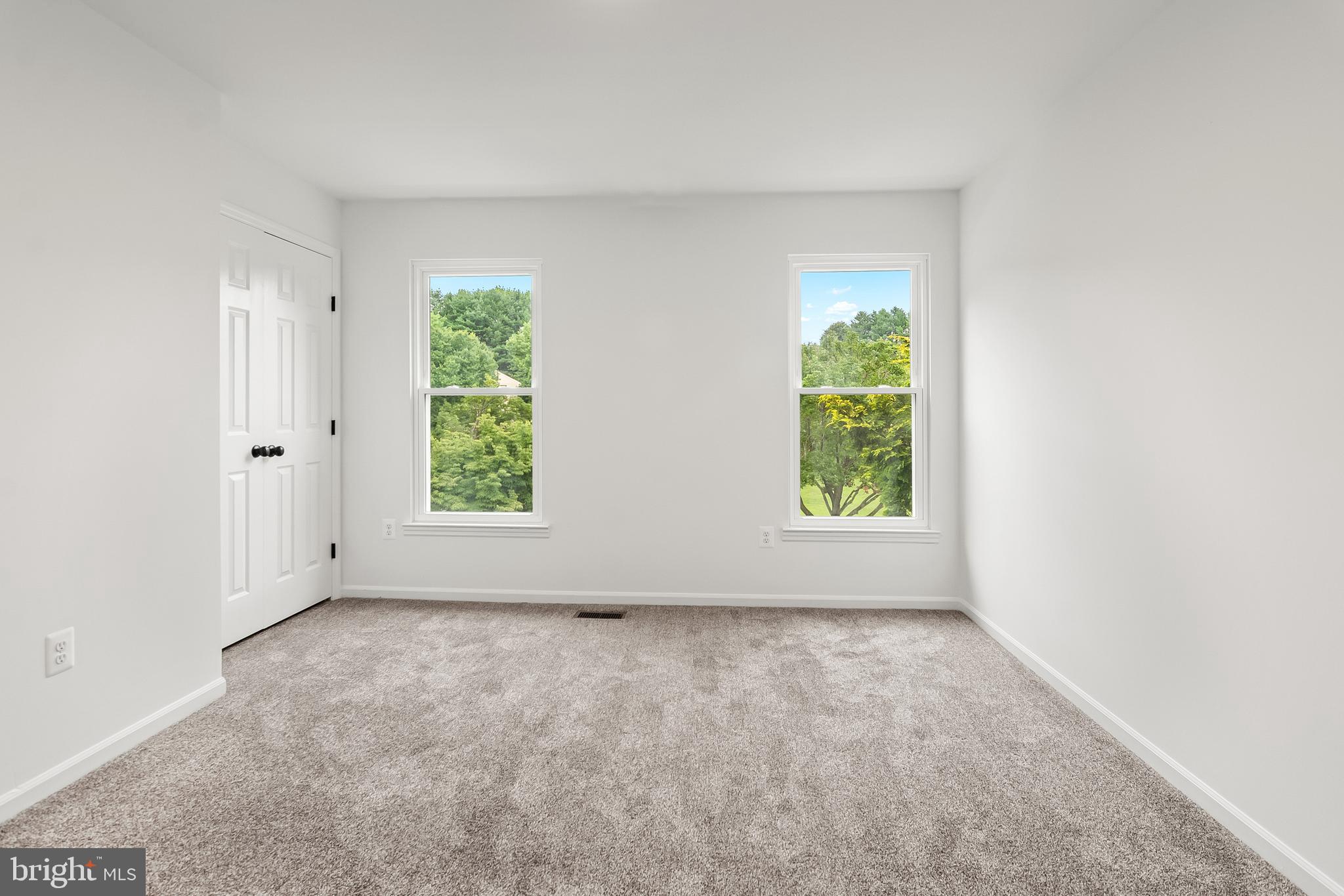 OFFUTT RIDGE - Residential