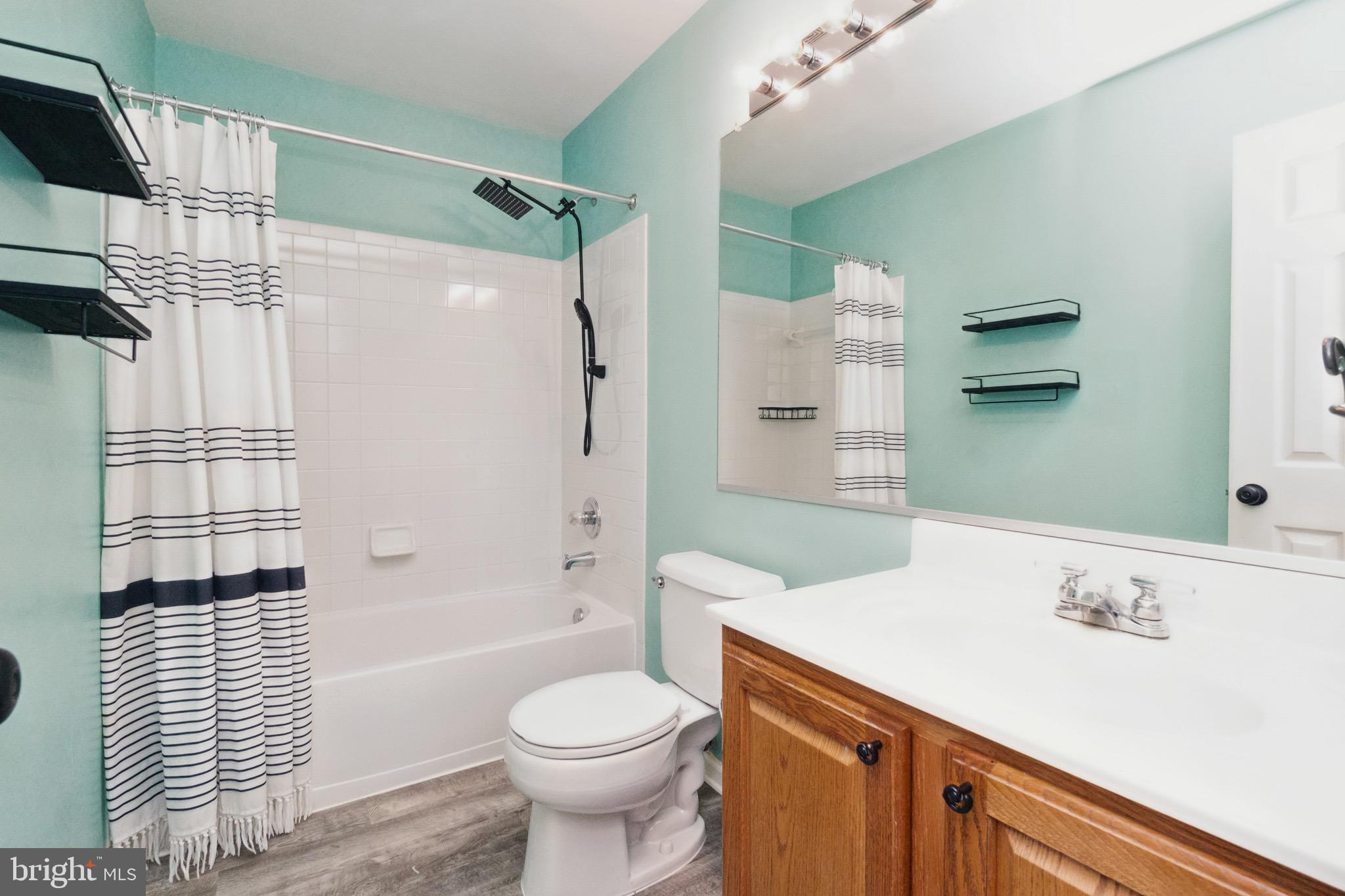 PRINCE WILLIAM COMMONS - Residential Lease