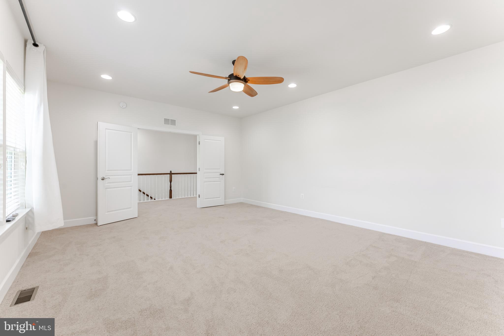 HOPE HILL CROSSING - Residential