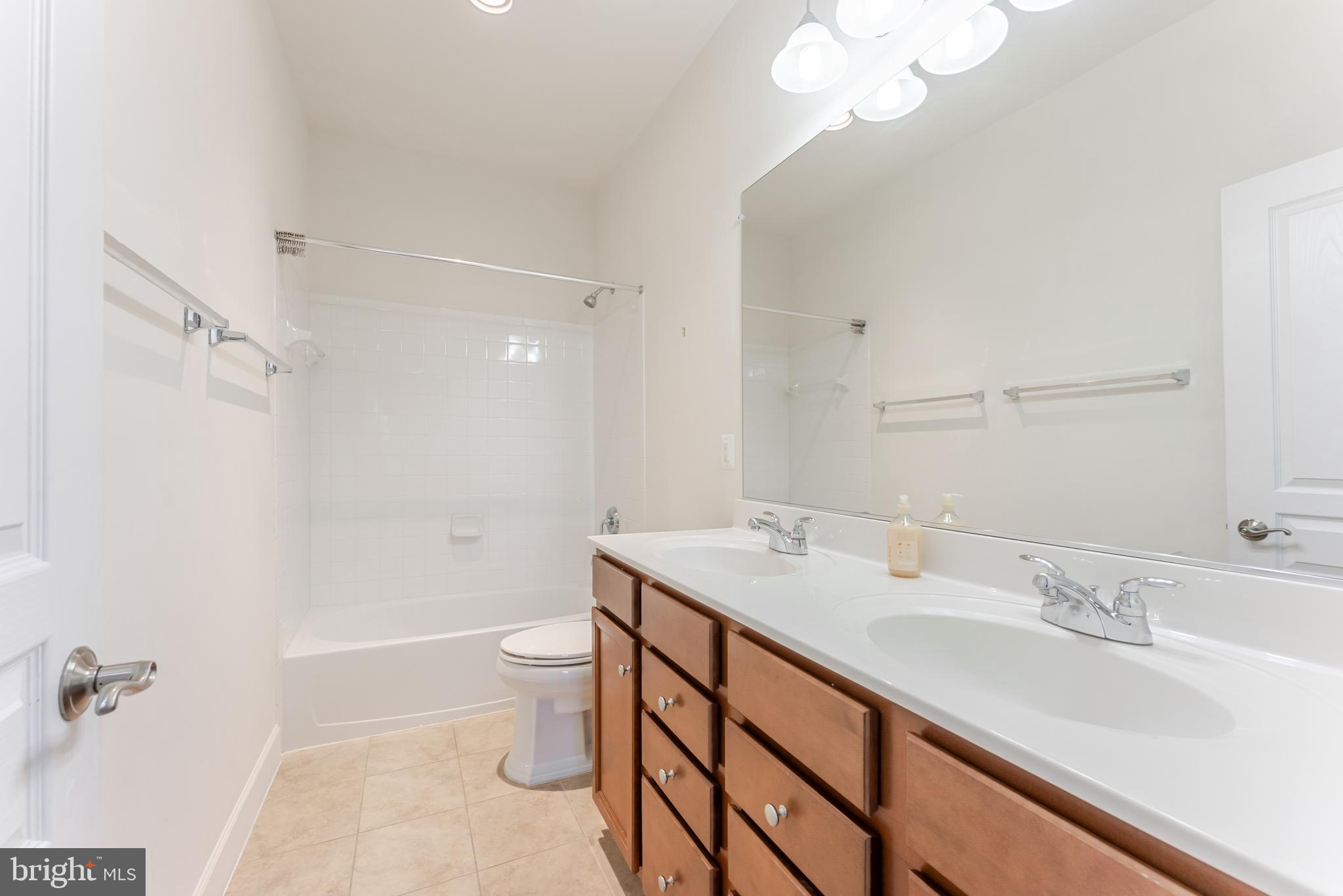 HOPE HILL CROSSING - Residential