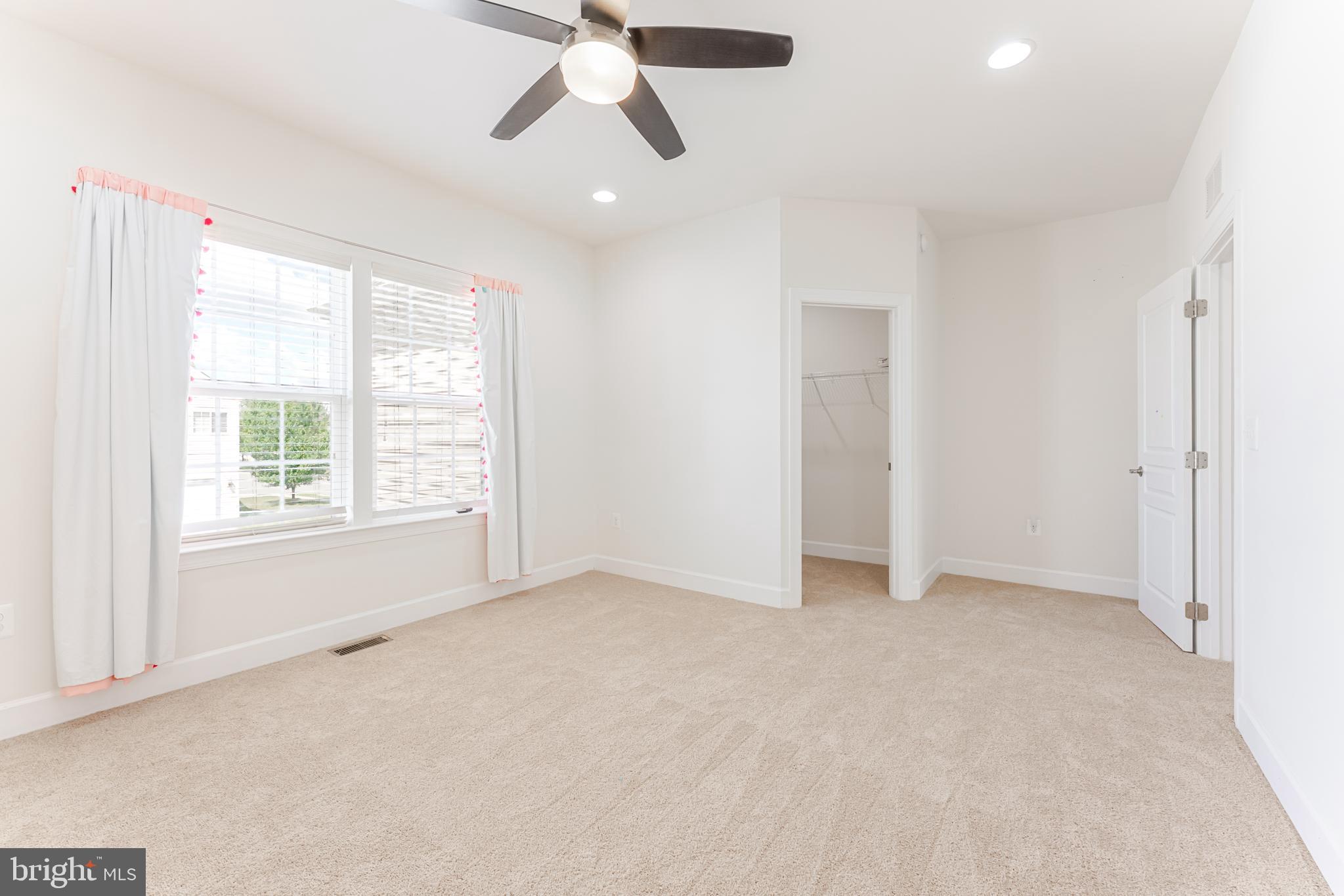 HOPE HILL CROSSING - Residential