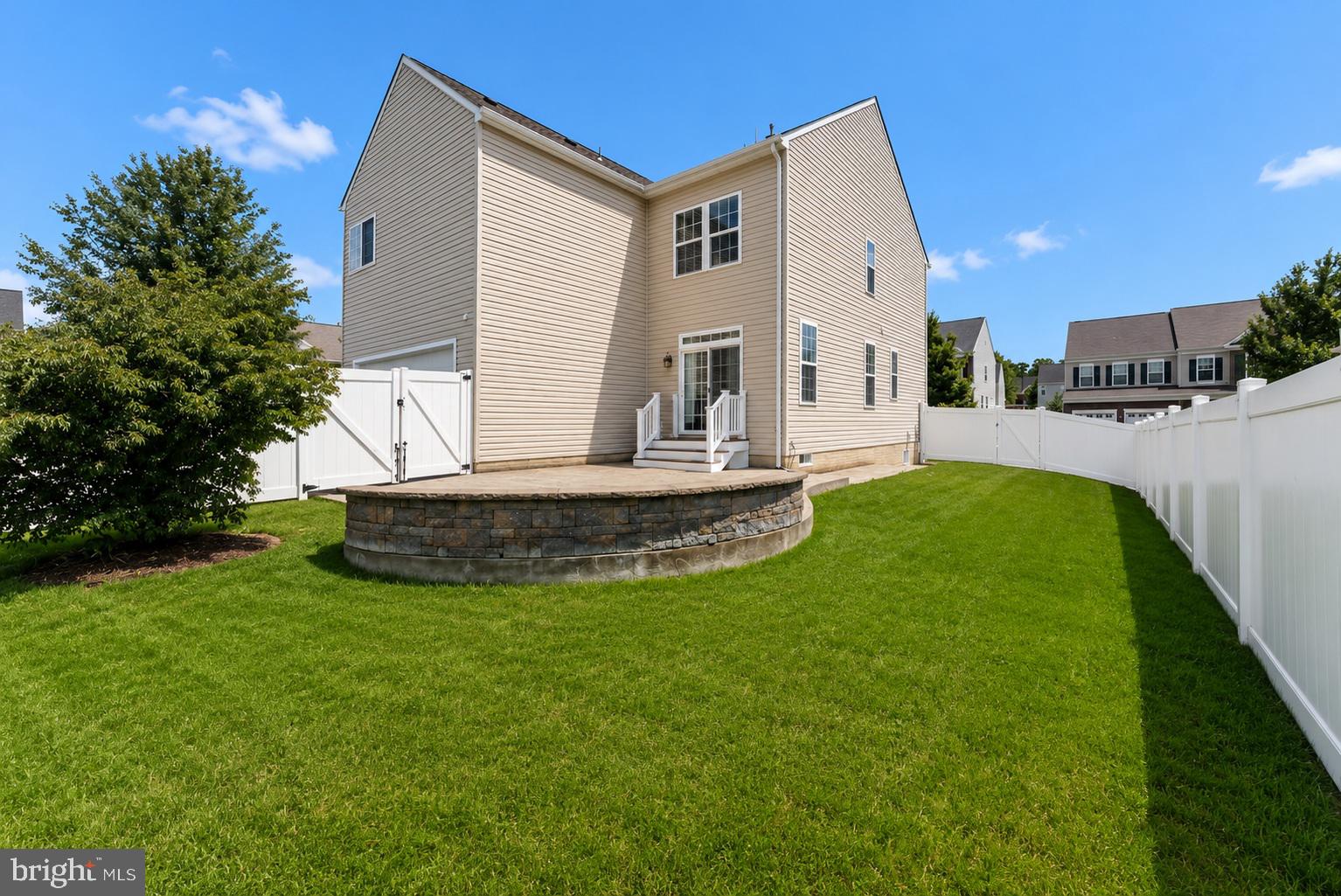 HOPE HILL CROSSING - Residential
