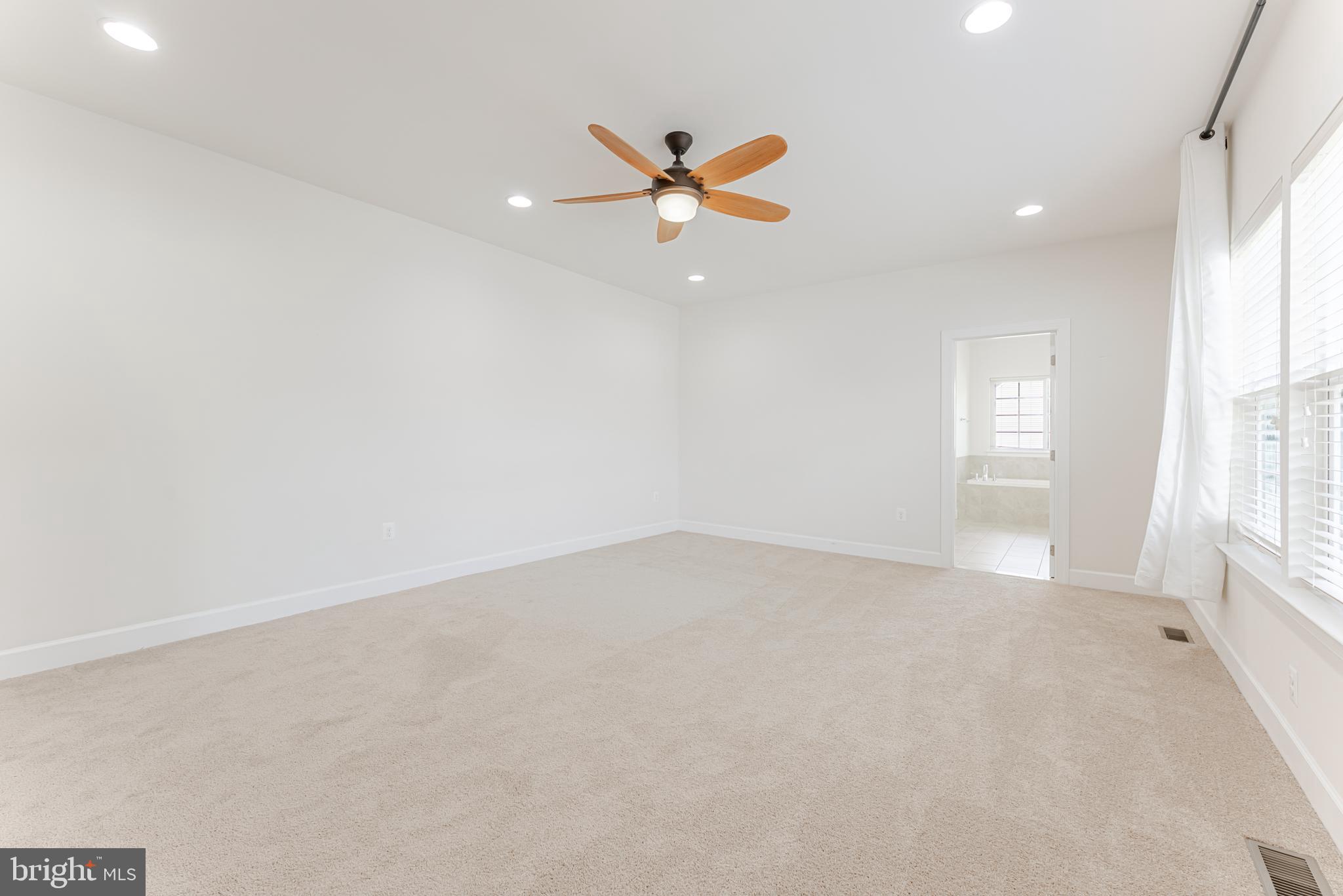 HOPE HILL CROSSING - Residential