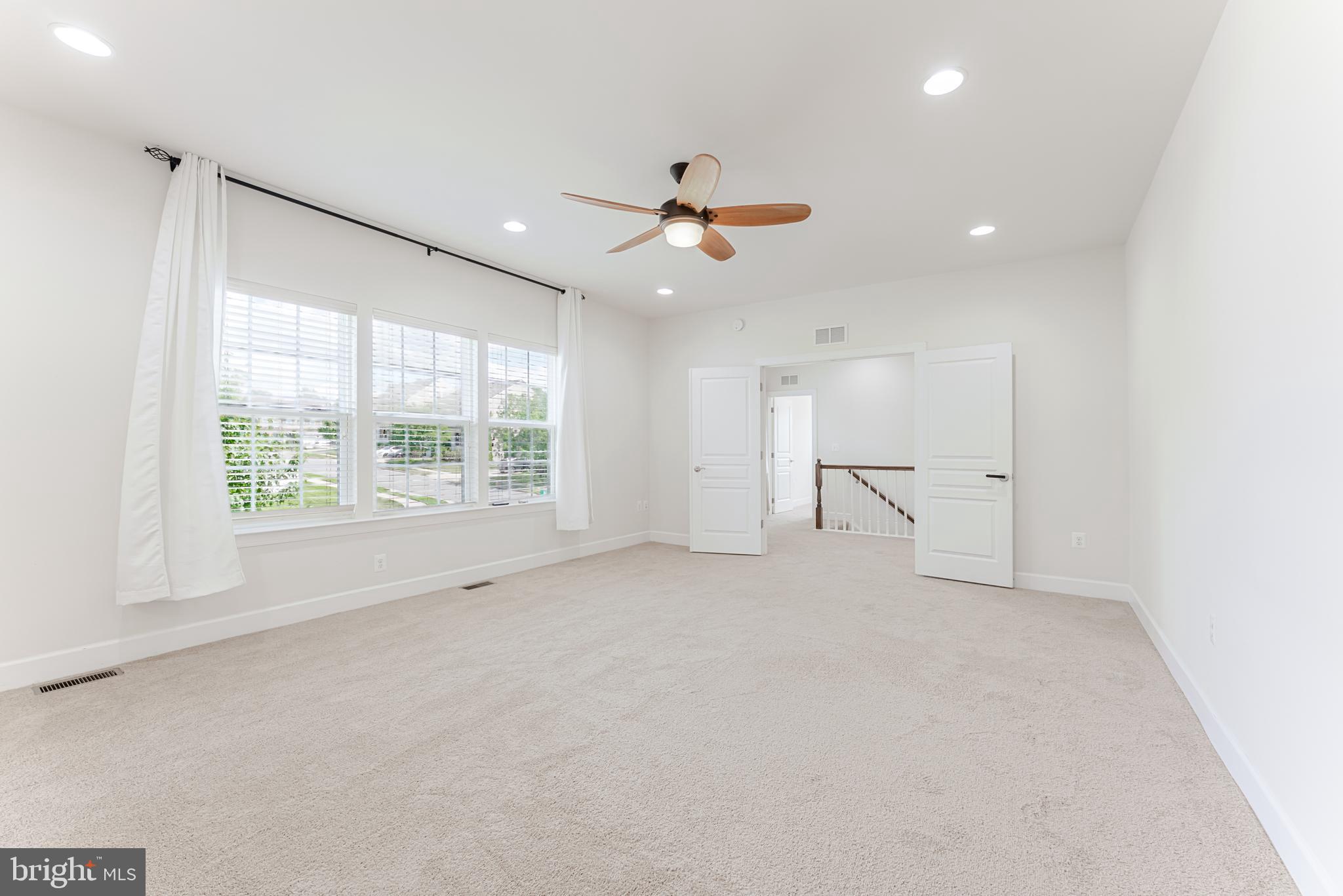 HOPE HILL CROSSING - Residential
