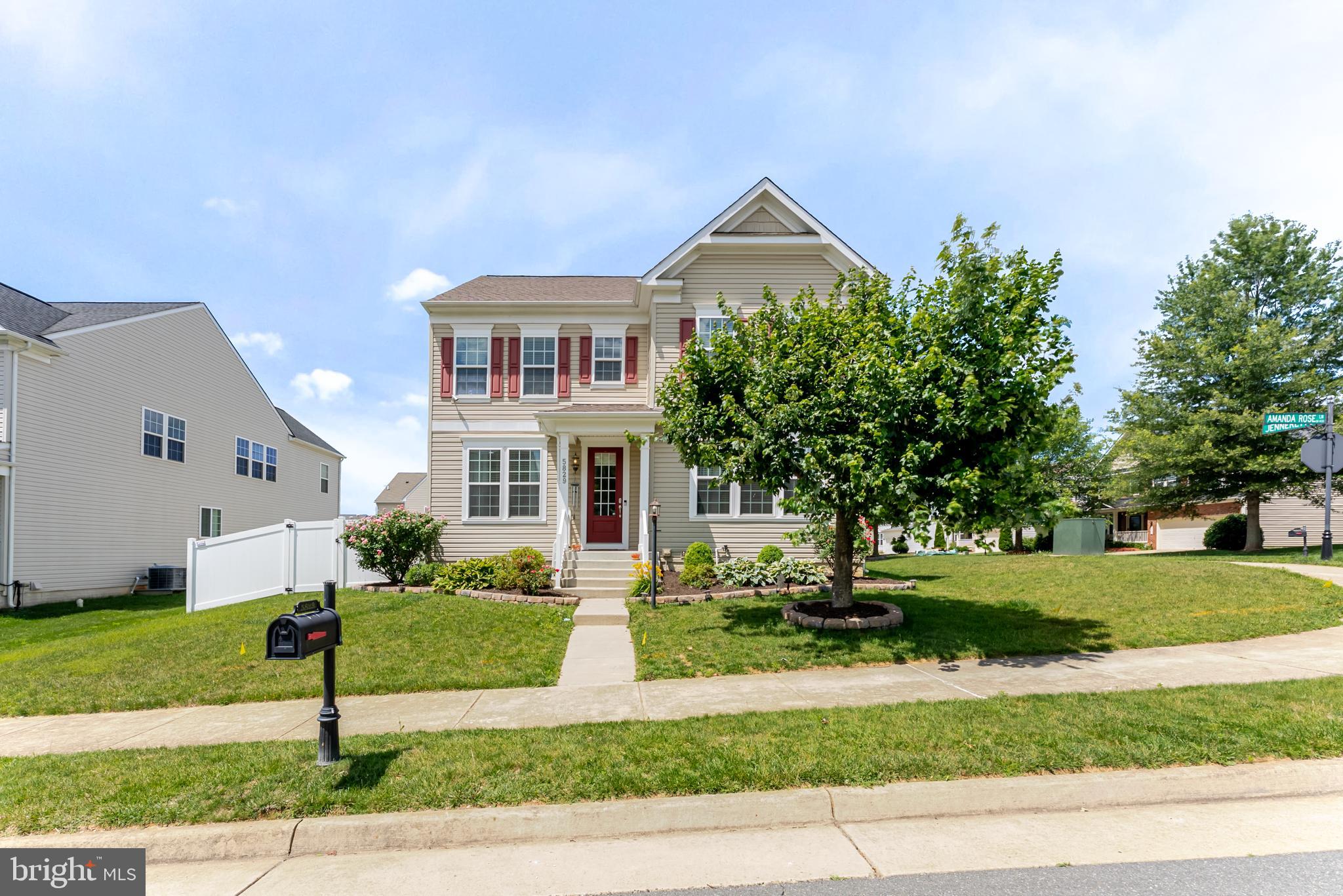 HOPE HILL CROSSING - Residential