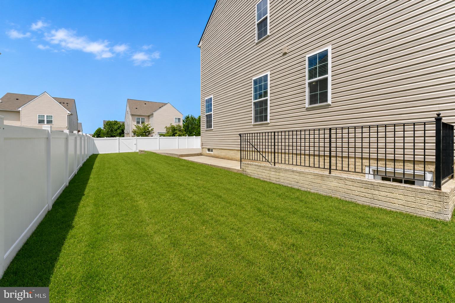 HOPE HILL CROSSING - Residential
