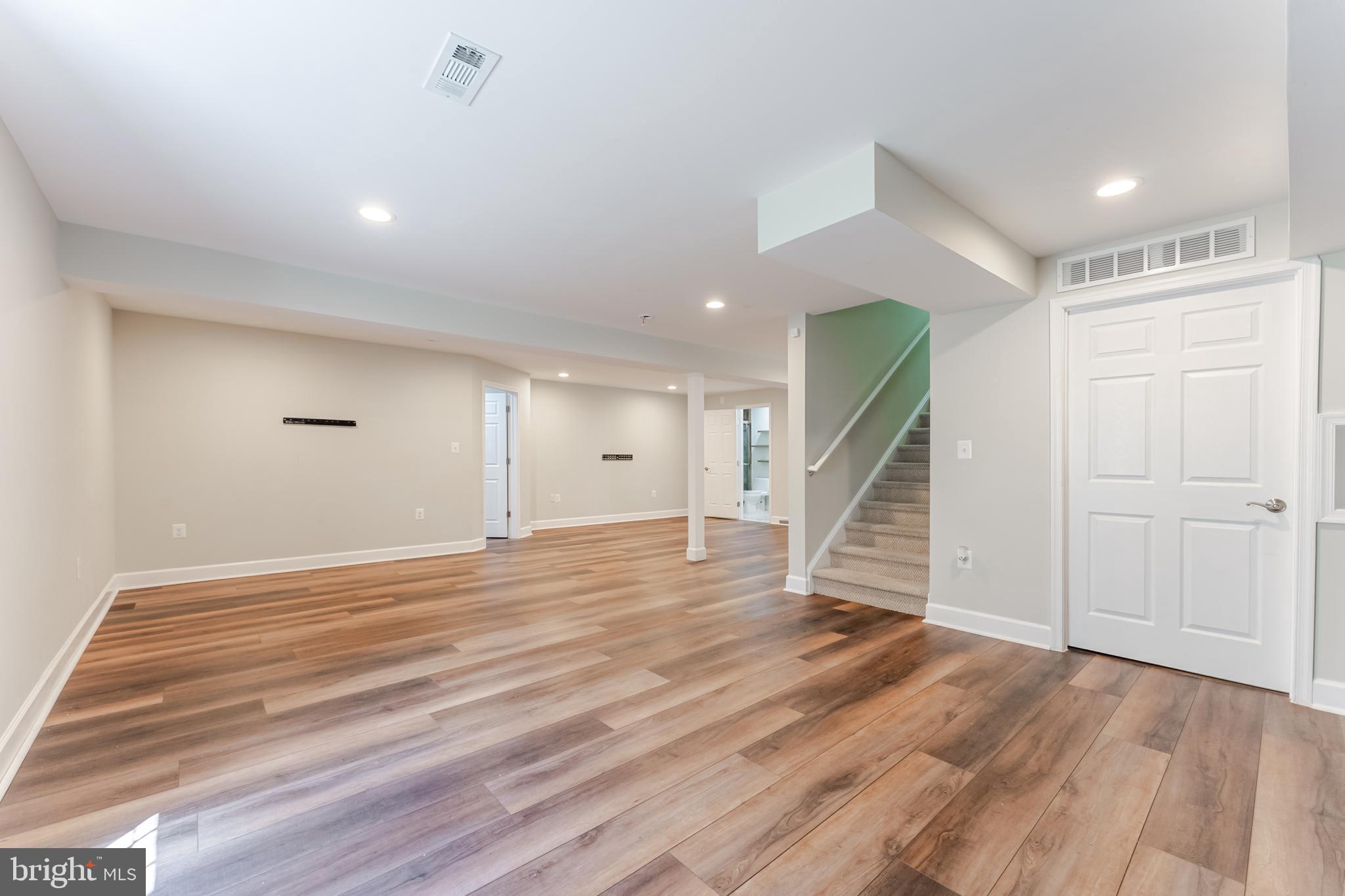 HOPE HILL CROSSING - Residential