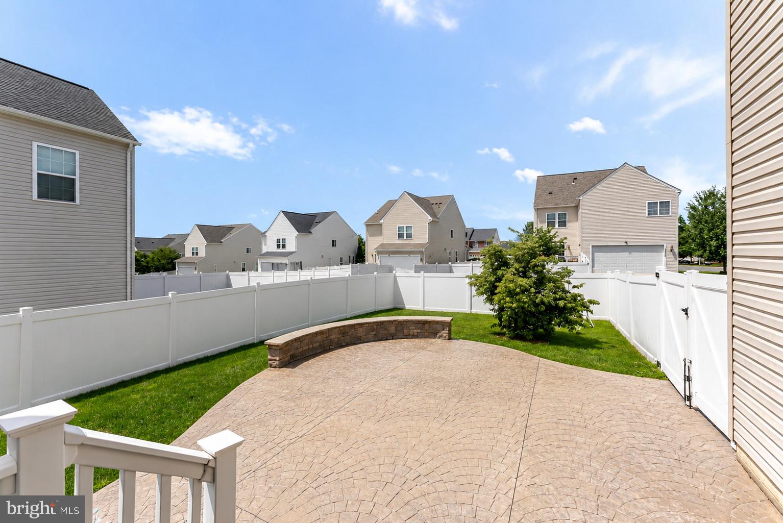 HOPE HILL CROSSING - Residential