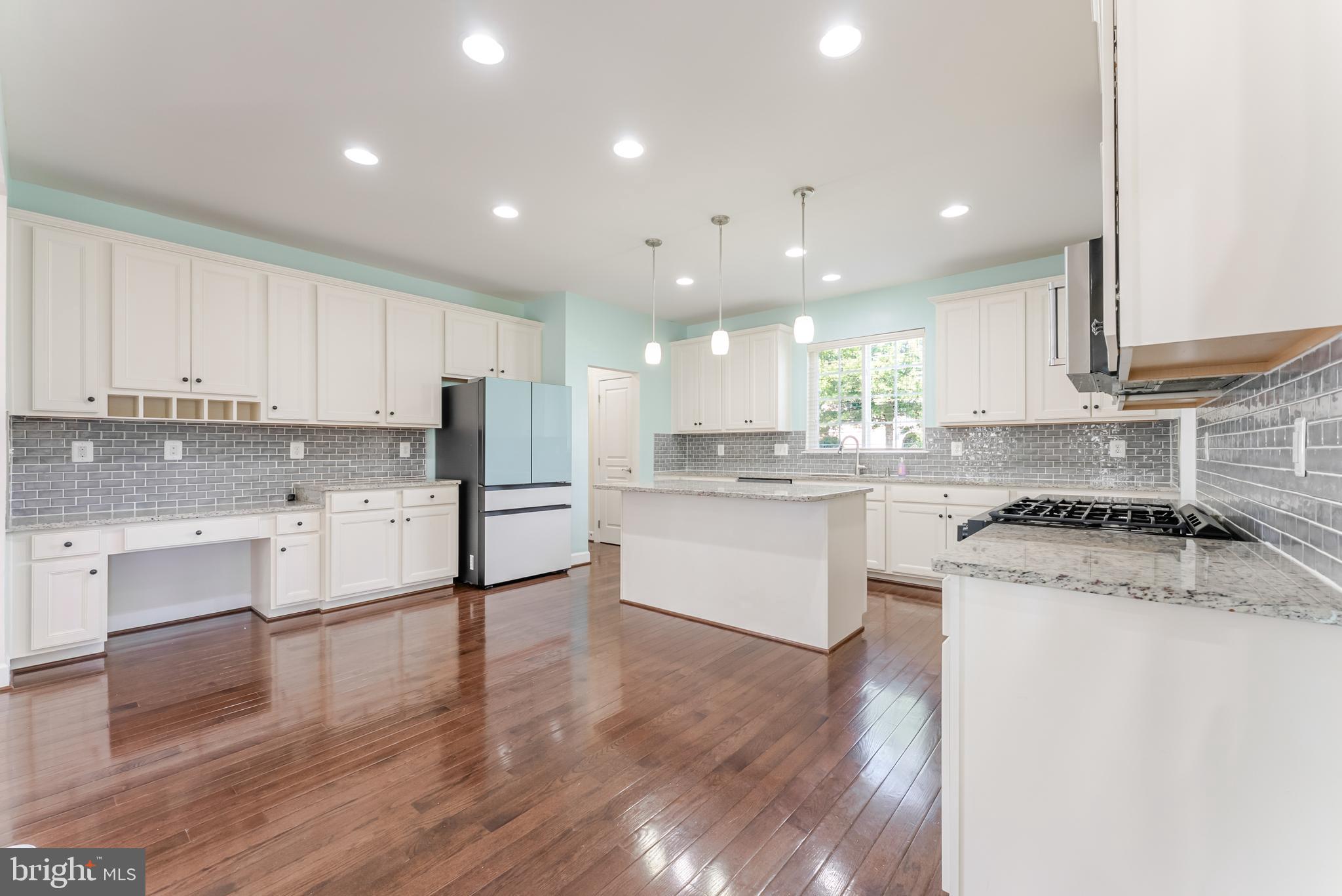 HOPE HILL CROSSING - Residential