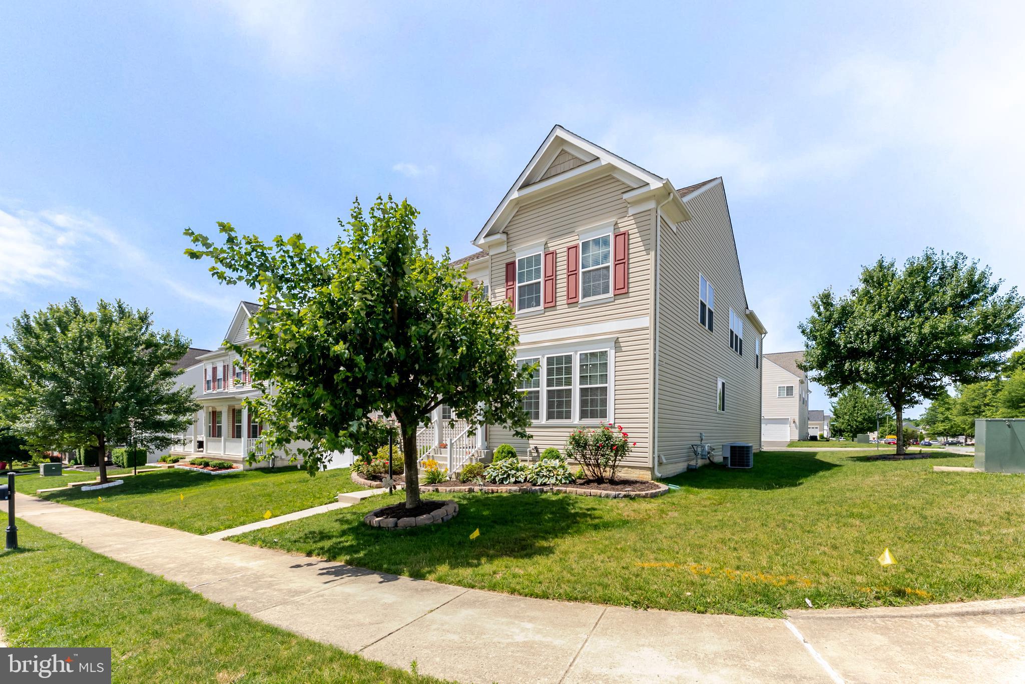 HOPE HILL CROSSING - Residential