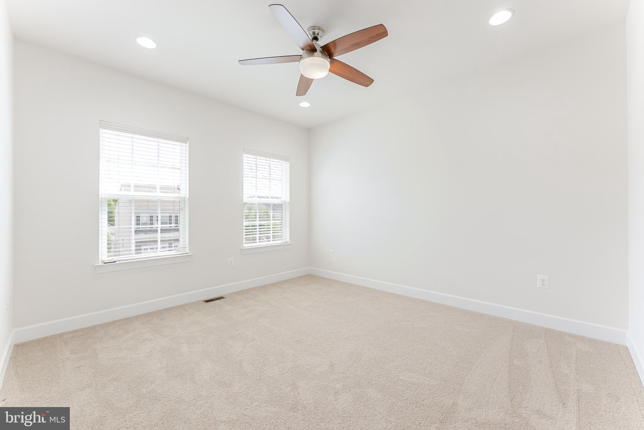 HOPE HILL CROSSING - Residential