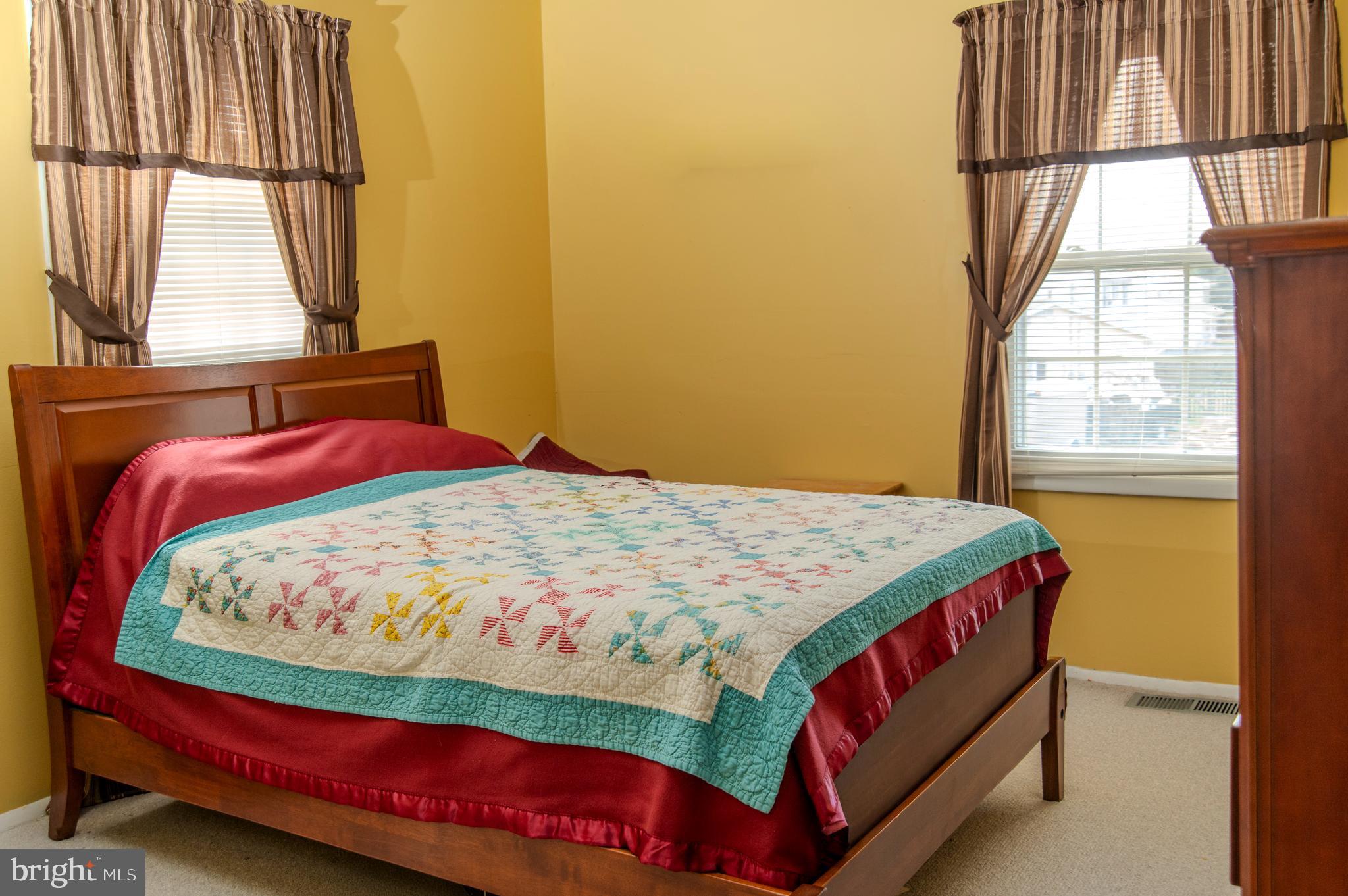 NORTH INDIAN HEAD ESTATES - Residential