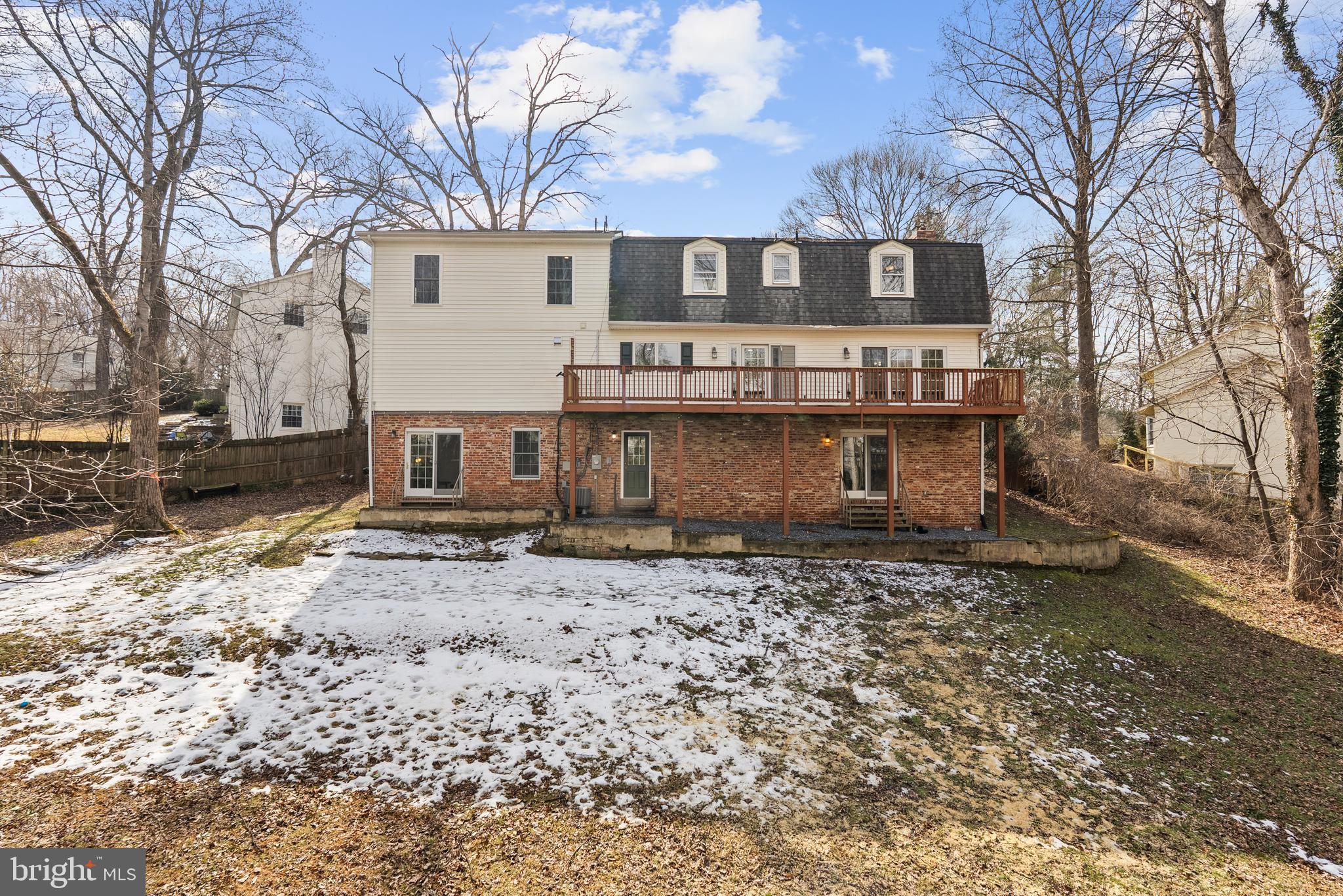 BURNING TREE MANOR - Residential