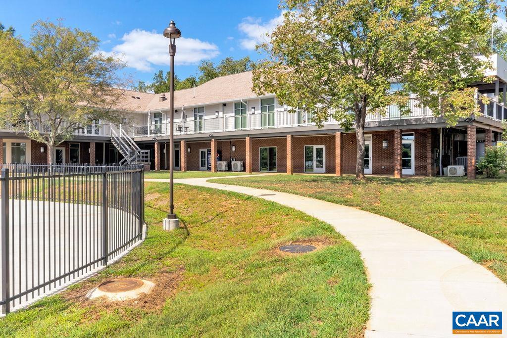 LAKE MONTICELLO - Residential