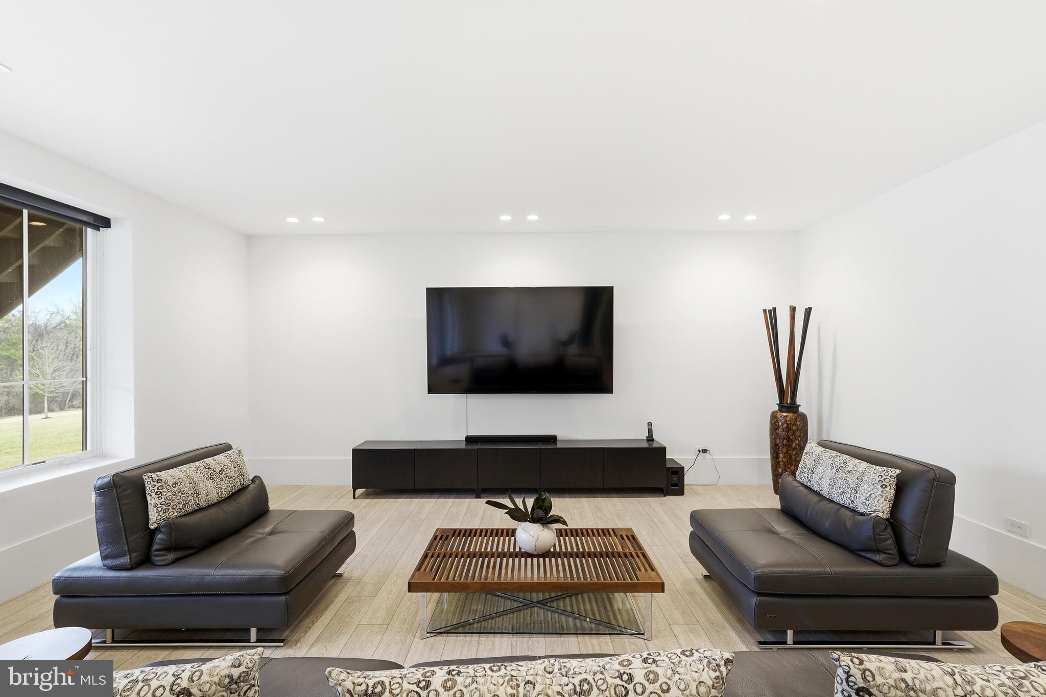 GRANT AT WILLOWSFORD - Residential