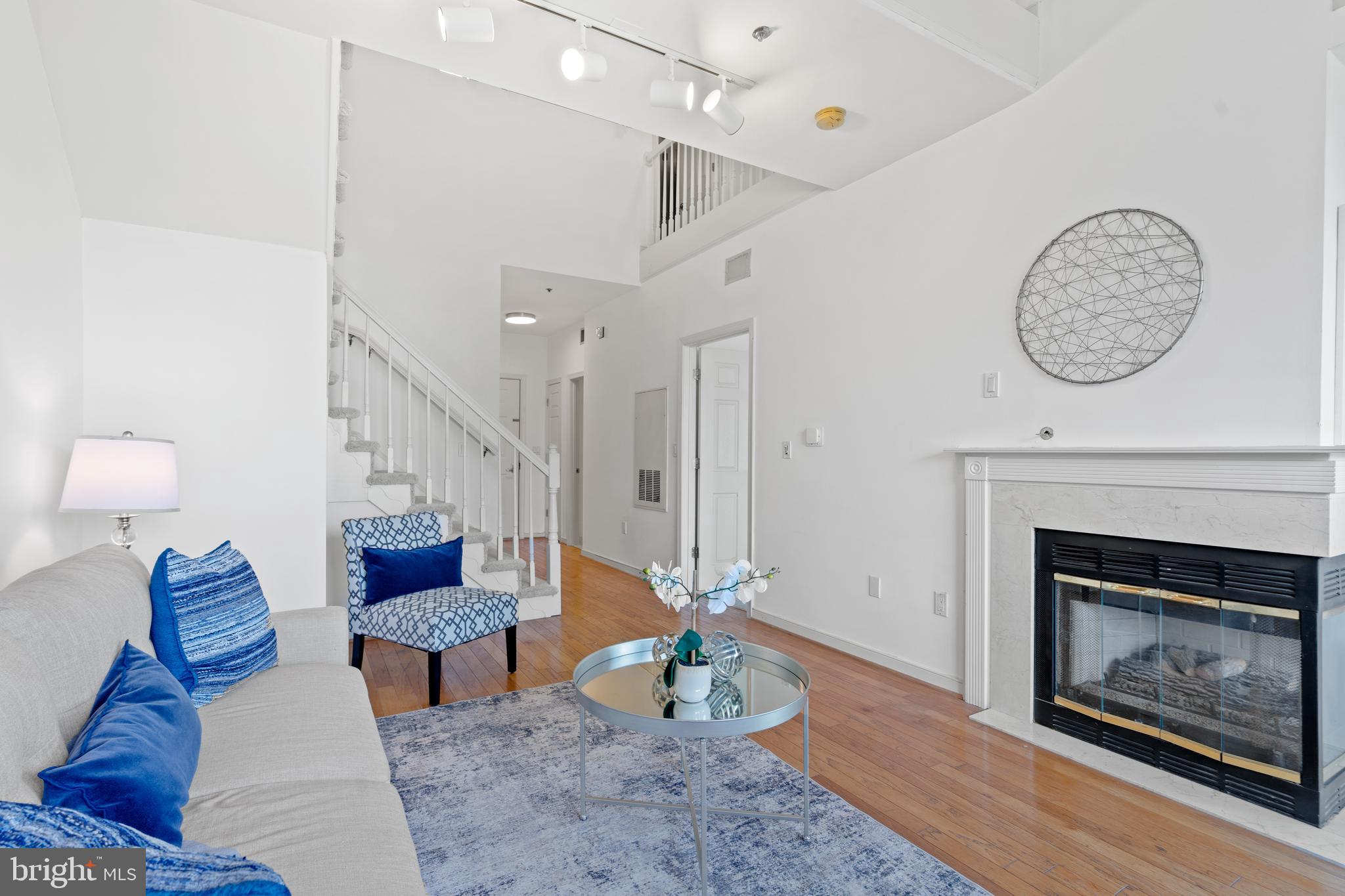 LILLIAN COURT AT TYSONS 11 - Residential