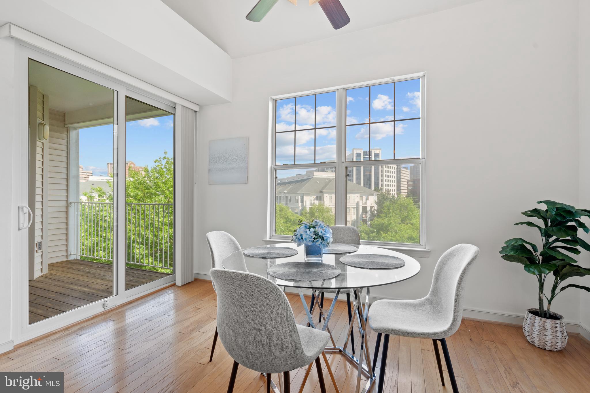 LILLIAN COURT AT TYSONS 11 - Residential