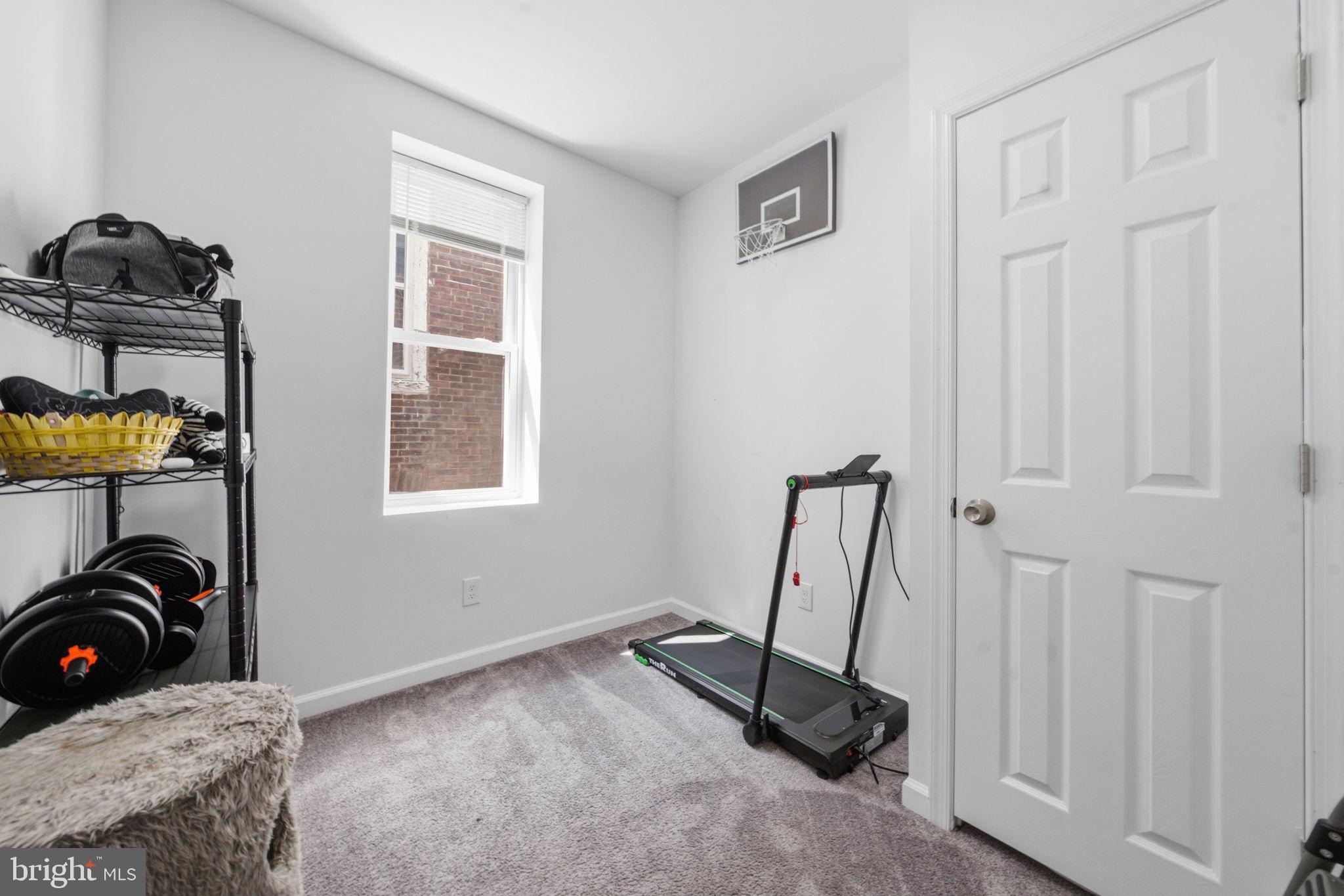 GERMANTOWN - Residential