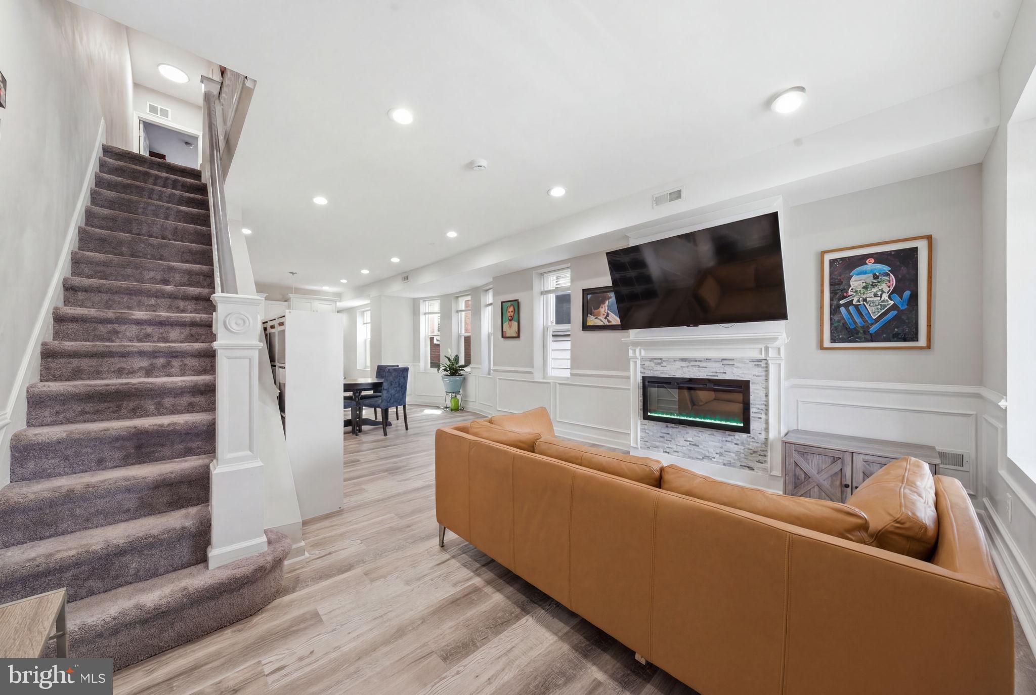 GERMANTOWN - Residential
