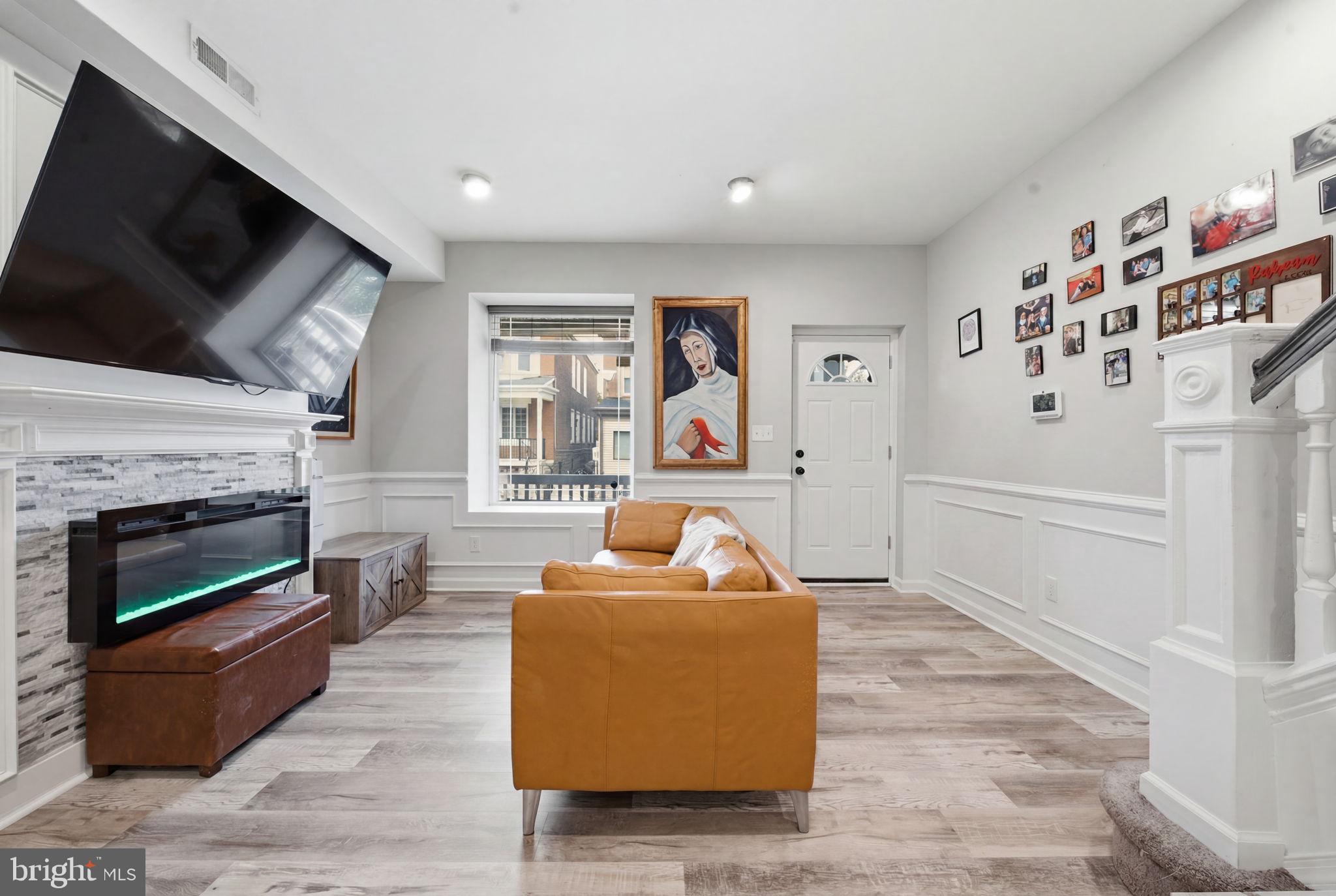 GERMANTOWN - Residential