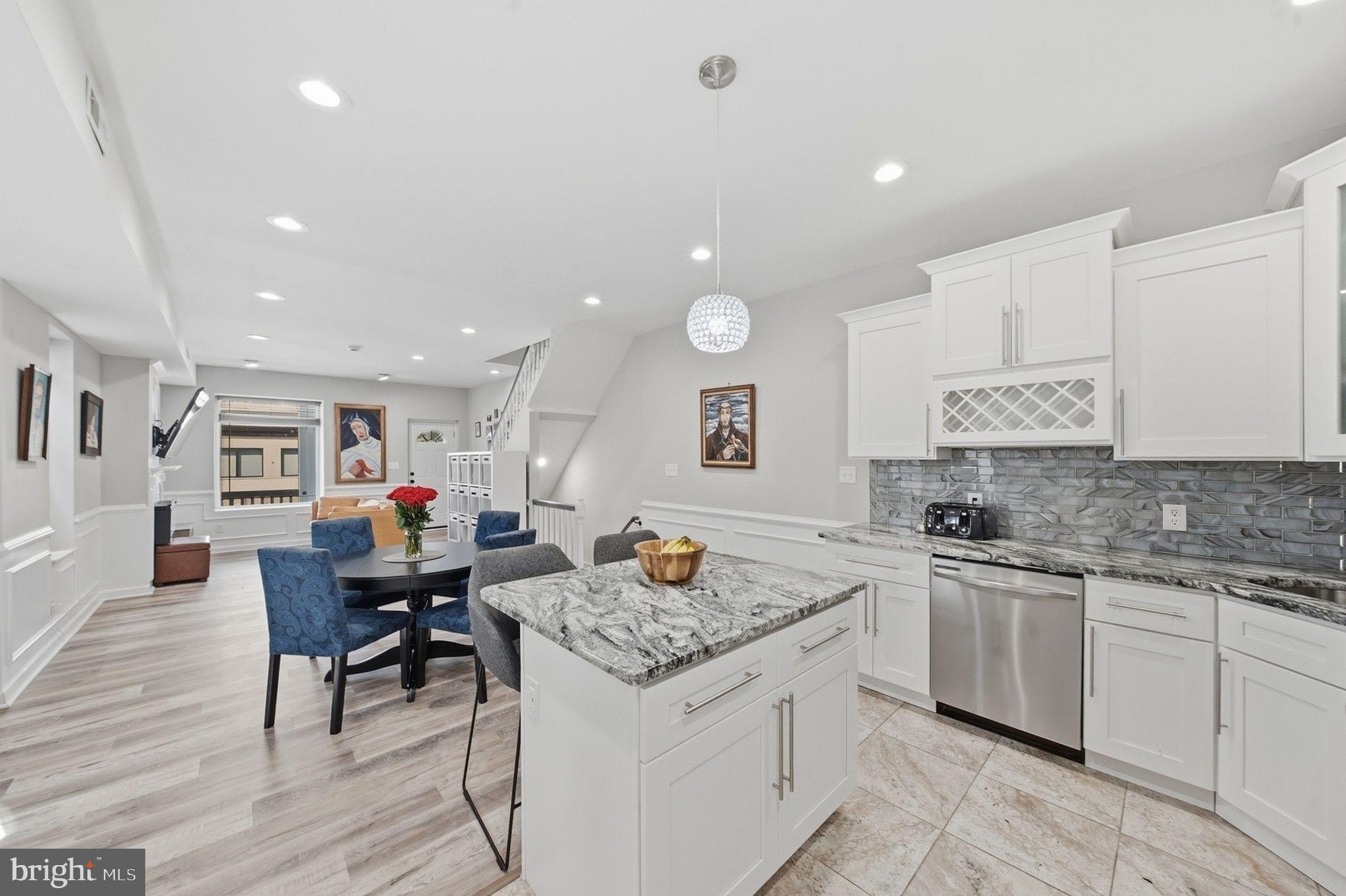 GERMANTOWN - Residential