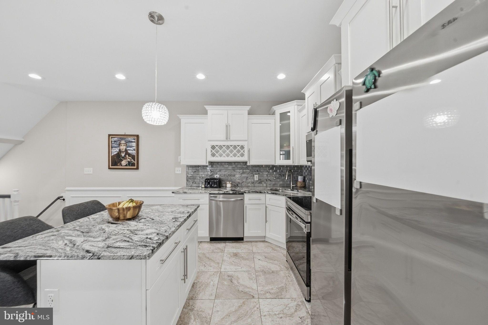 GERMANTOWN - Residential